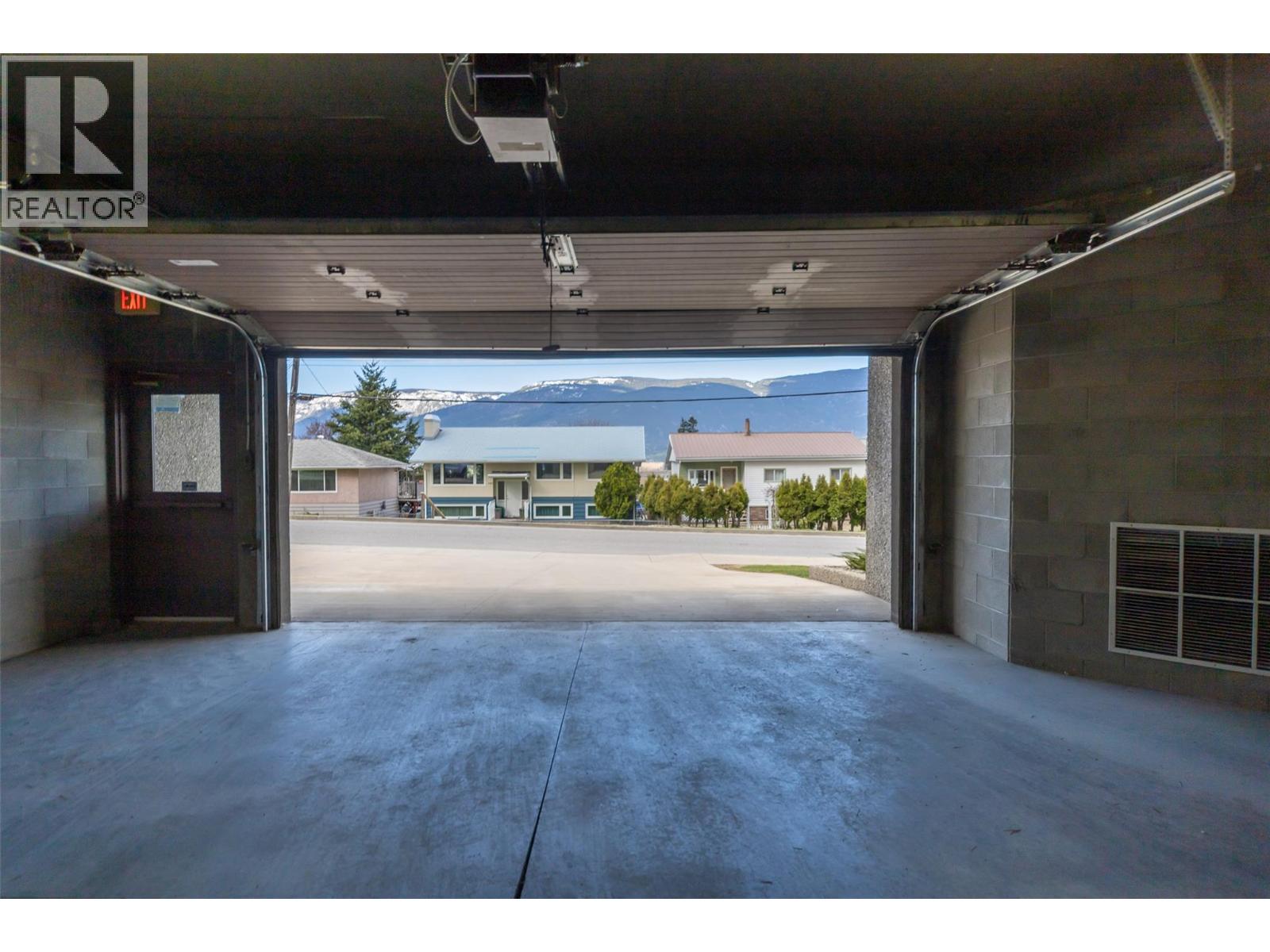 330 7 Street Se Unit# 301, Salmon Arm, British Columbia  V1E 1S7 - Photo 48 - 10389986