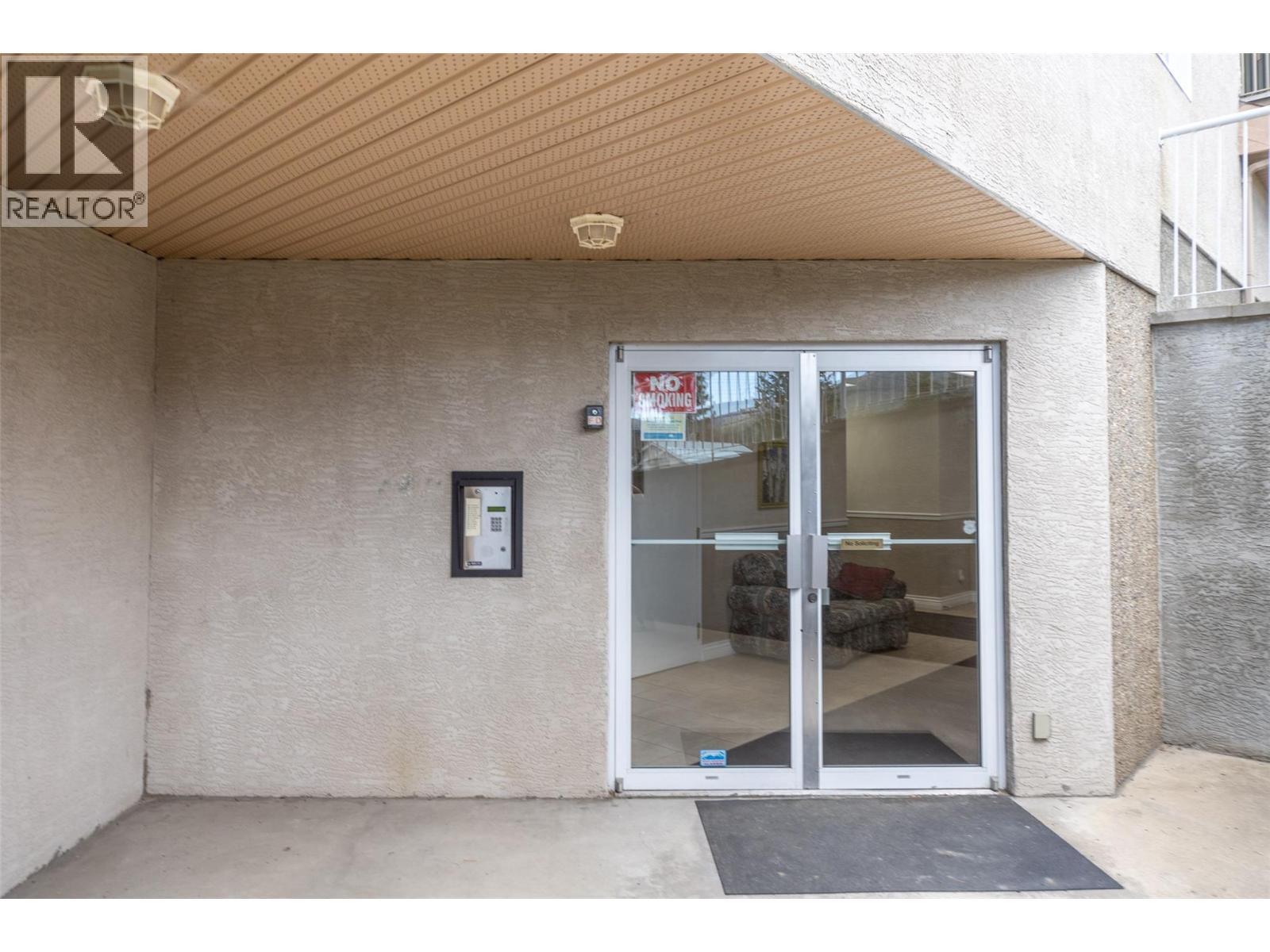 330 7 Street Se Unit# 301, Salmon Arm, British Columbia  V1E 1S7 - Photo 53 - 10389986