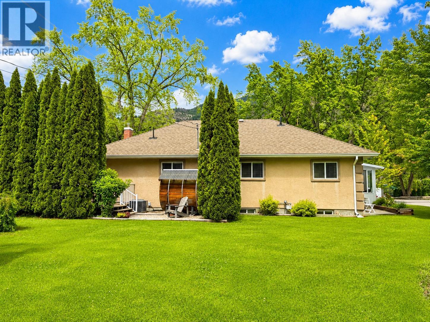 201 Ritchie Avenue, Trail, British Columbia  V1R 1H1 - Photo 49 - 10389872