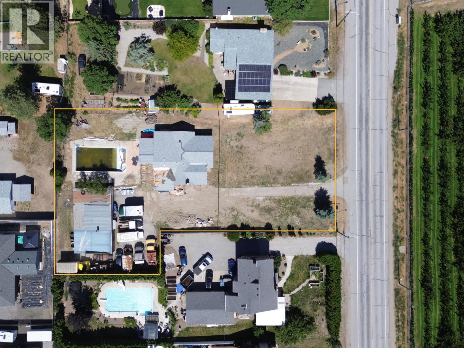 1038 Fairview Road, Oliver, British Columbia  V0H 1T1 - Photo 2 - 10389161