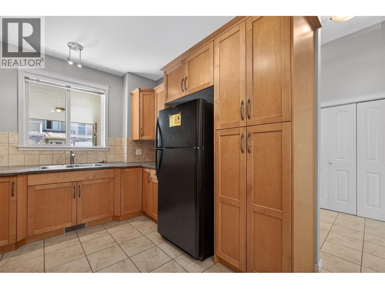 1798 Olympus Way Unit# 5, West Kelowna, British Columbia  V1Z 3H9 - Photo 7 - 10389678