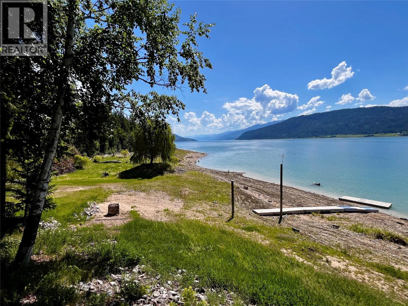 620 Applegrove Road, Fauquier, British Columbia  V0G 1K0 - Photo 12 - 10389030
