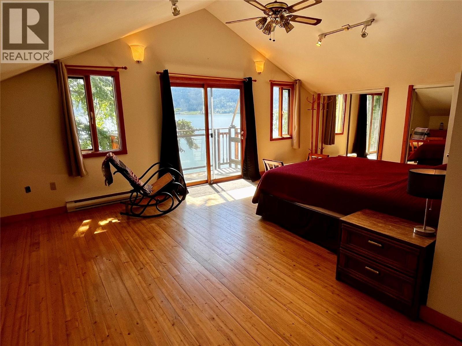 620 Applegrove Road, Fauquier, British Columbia  V0G 1K0 - Photo 30 - 10389030