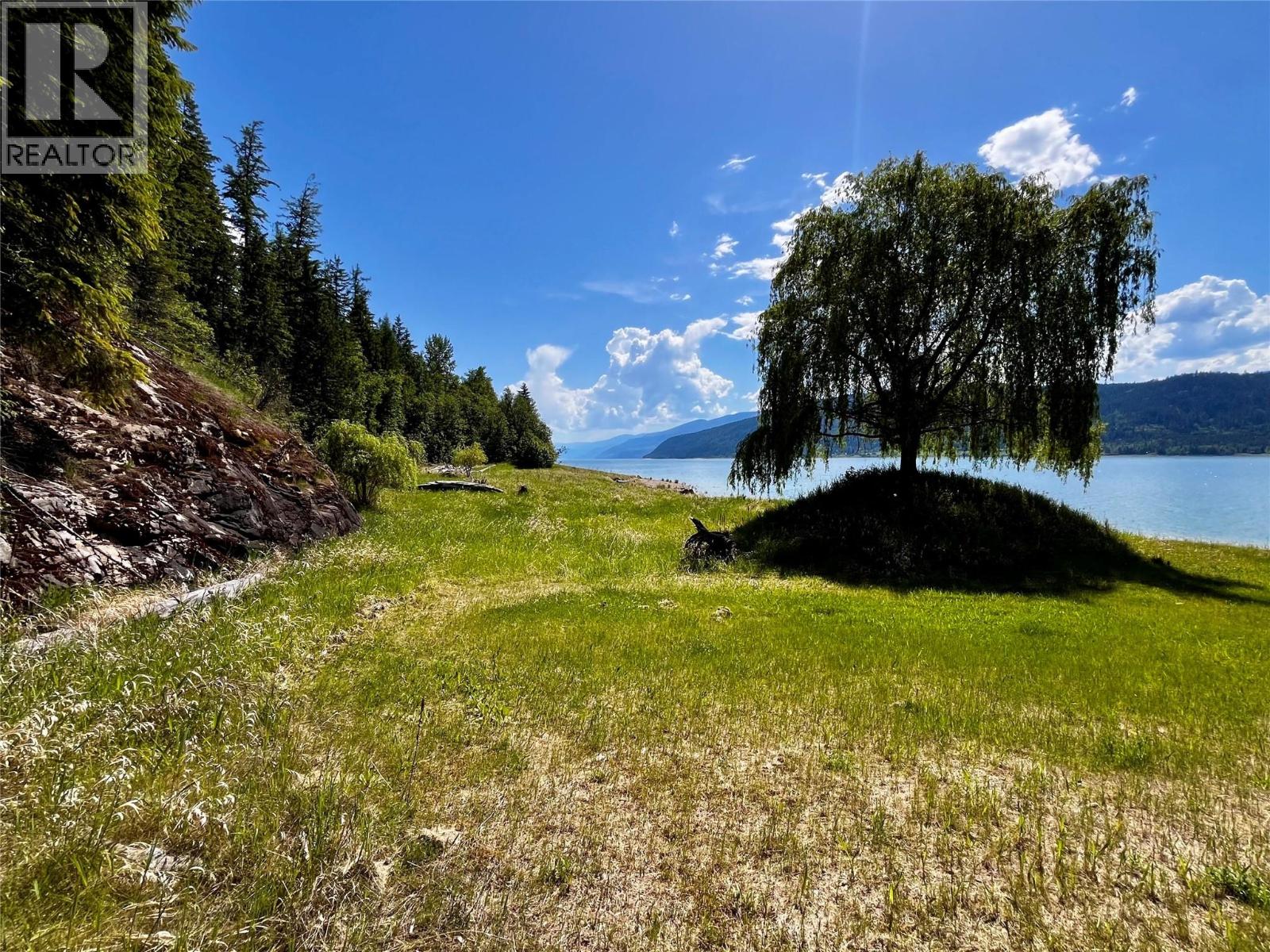 620 Applegrove Road, Fauquier, British Columbia  V0G 1K0 - Photo 53 - 10389030