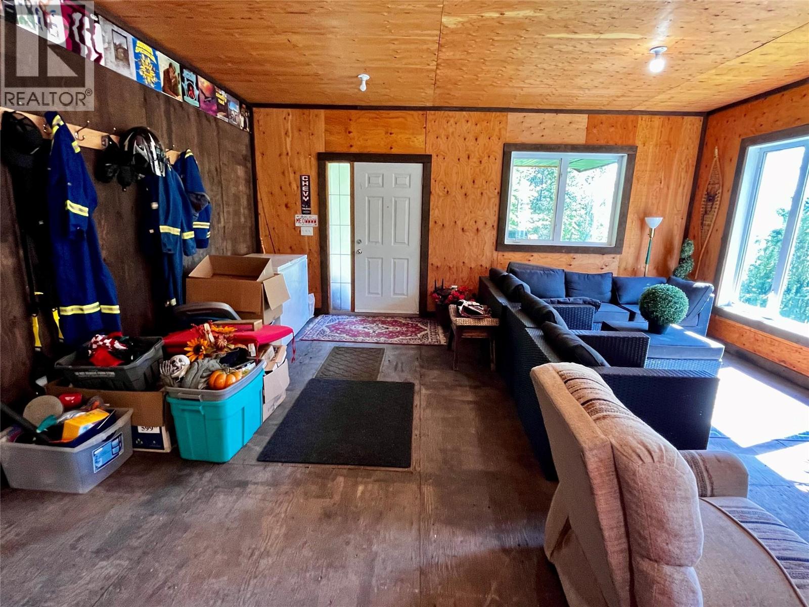 620 Applegrove Road, Fauquier, British Columbia  V0G 1K0 - Photo 66 - 10389030