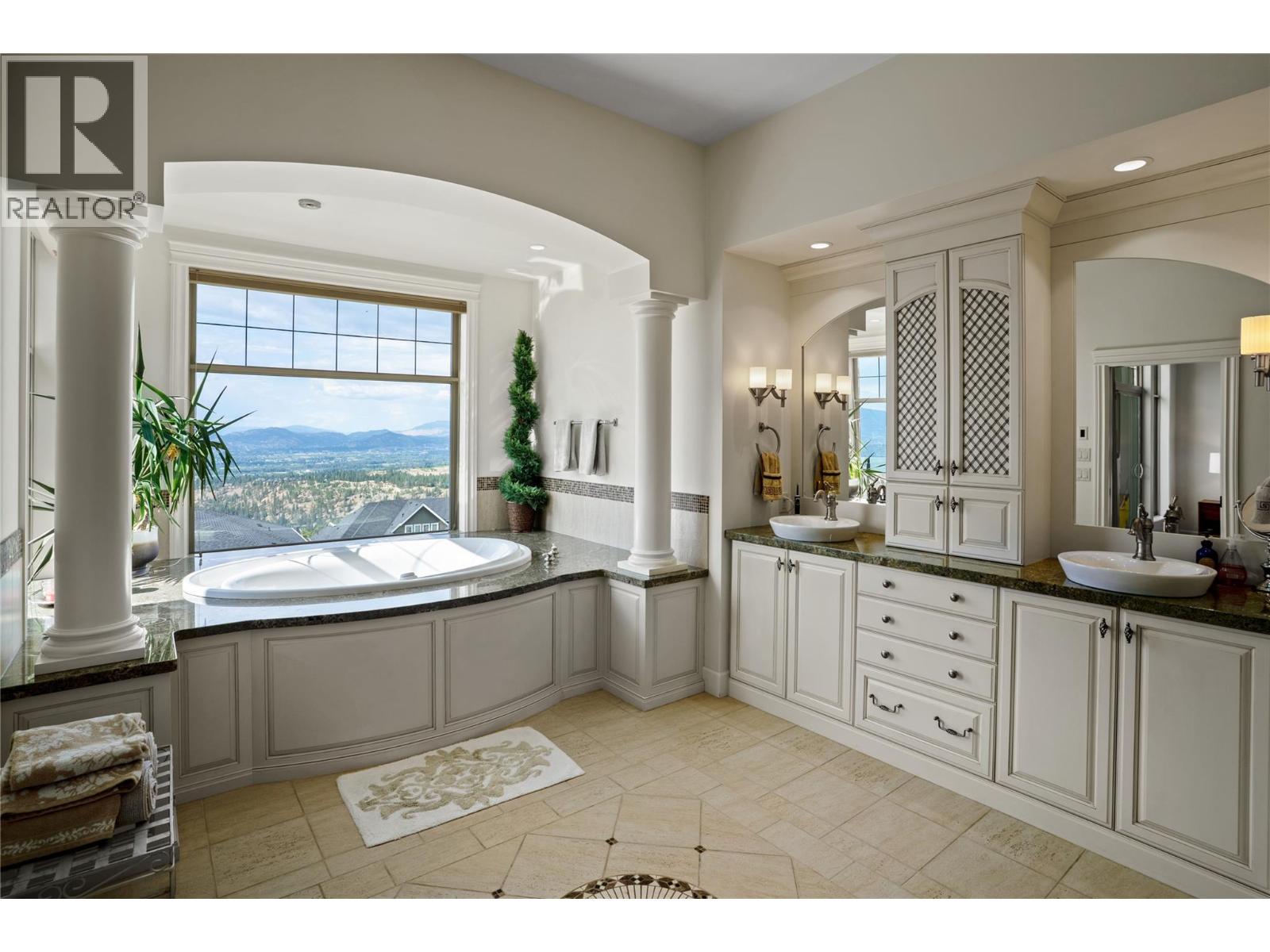 990 Hewetson Avenue, Kelowna, British Columbia  V1W 5H8 - Photo 15 - 10389978