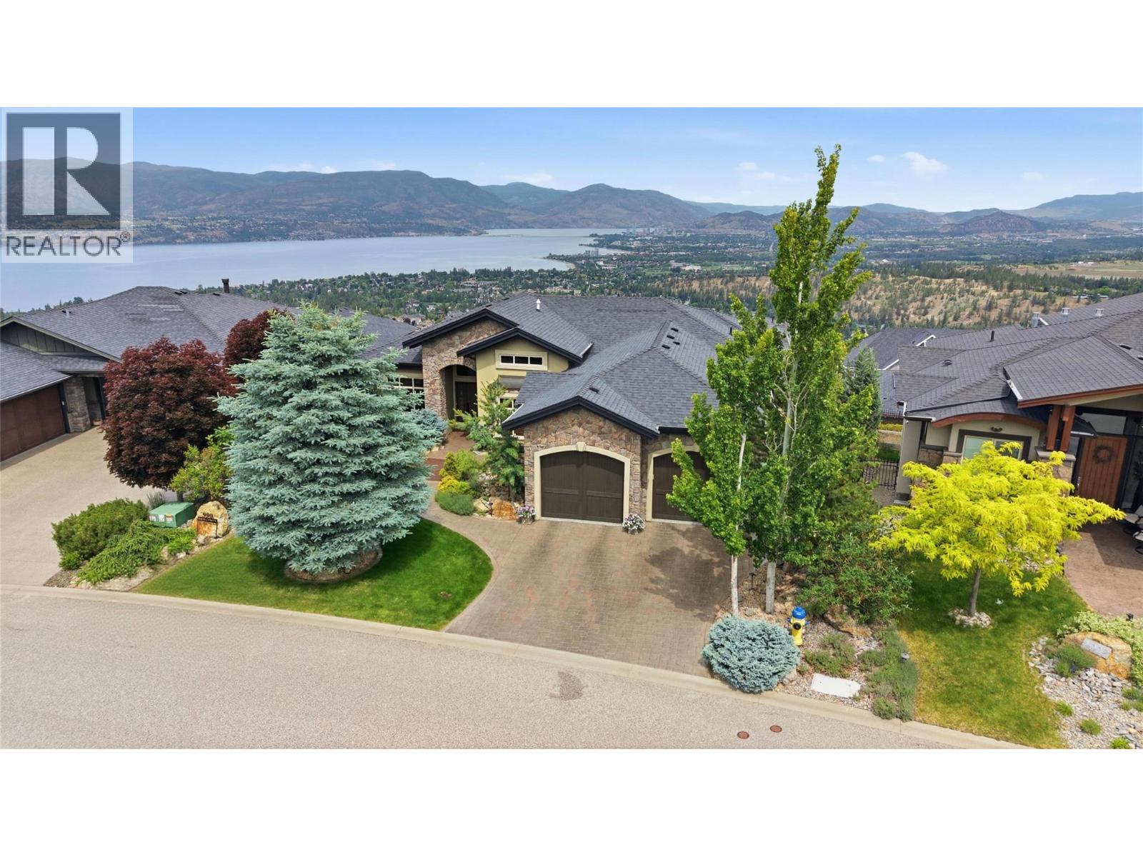990 Hewetson Avenue, Kelowna, British Columbia  V1W 5H8 - Photo 2 - 10389978