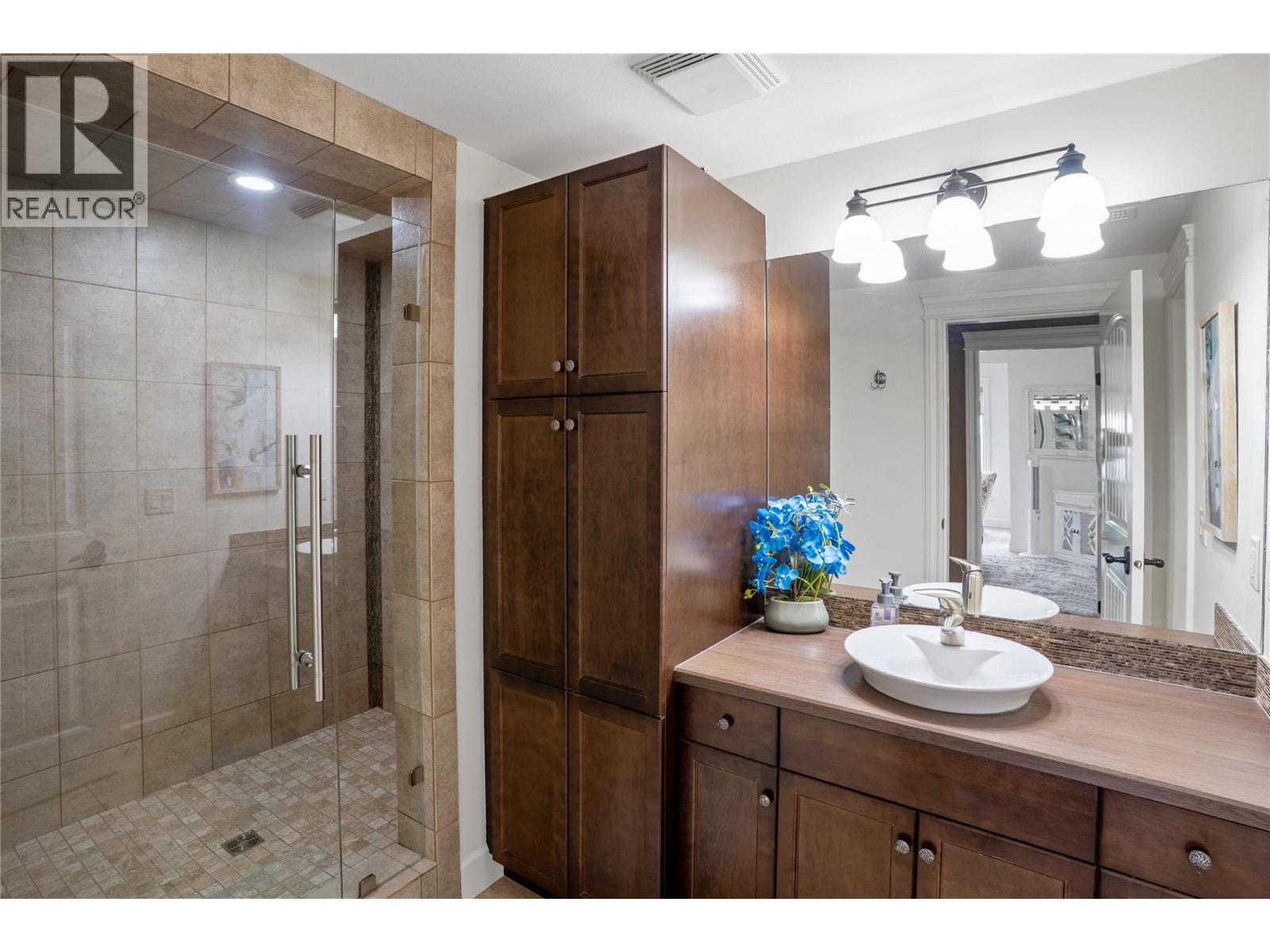 990 Hewetson Avenue, Kelowna, British Columbia  V1W 5H8 - Photo 25 - 10389978