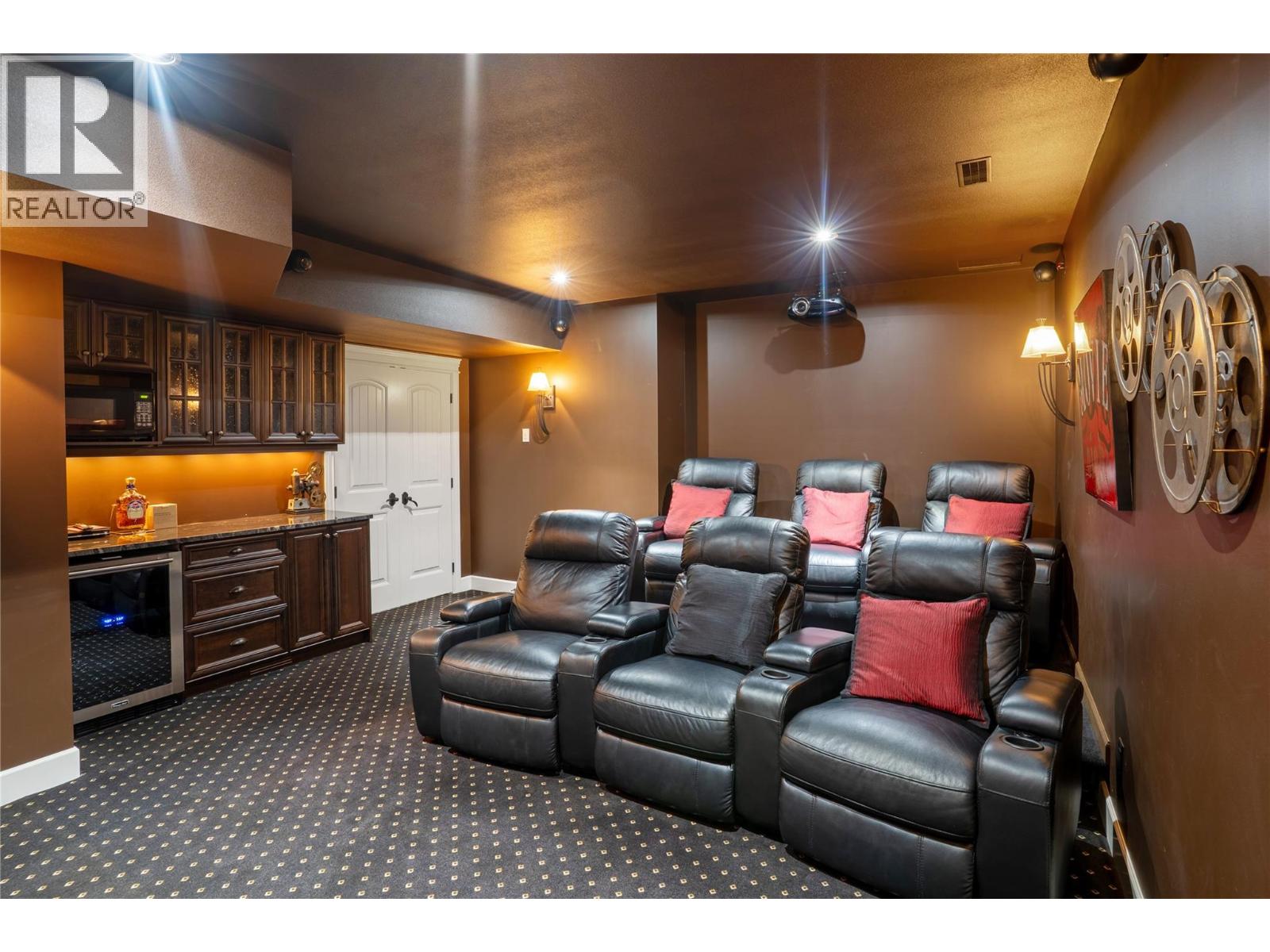 990 Hewetson Avenue, Kelowna, British Columbia  V1W 5H8 - Photo 31 - 10389978