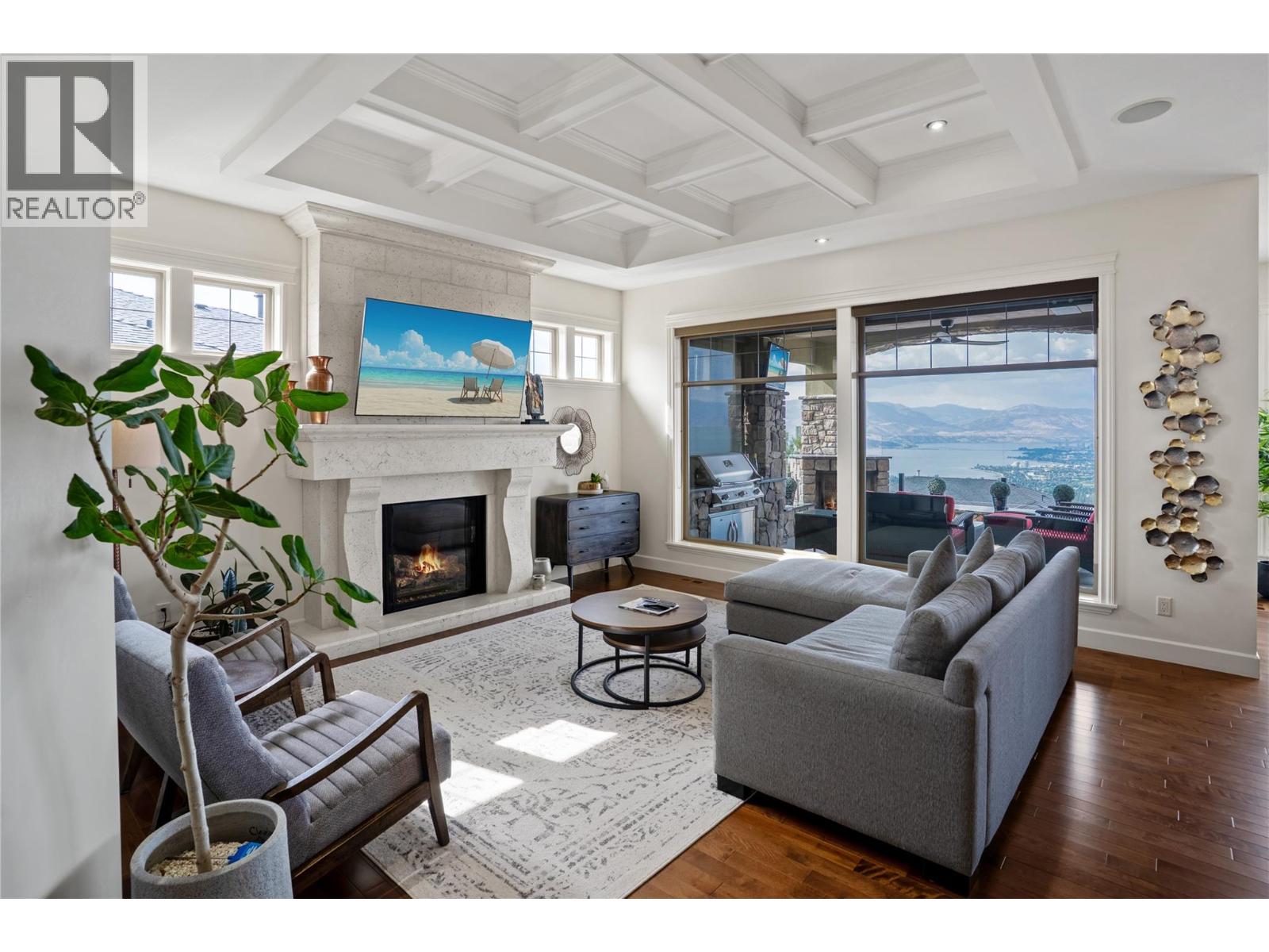 990 Hewetson Avenue, Kelowna, British Columbia  V1W 5H8 - Photo 4 - 10389978