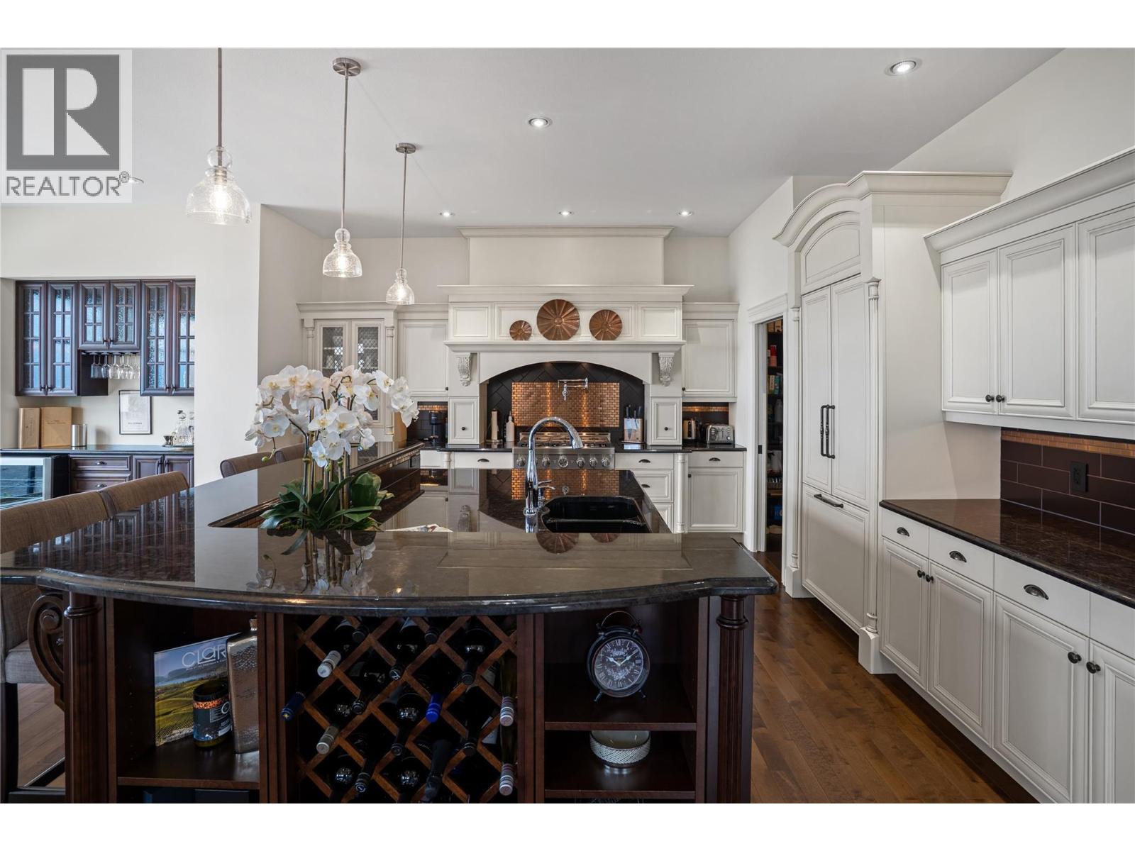 990 Hewetson Avenue, Kelowna, British Columbia  V1W 5H8 - Photo 8 - 10389978