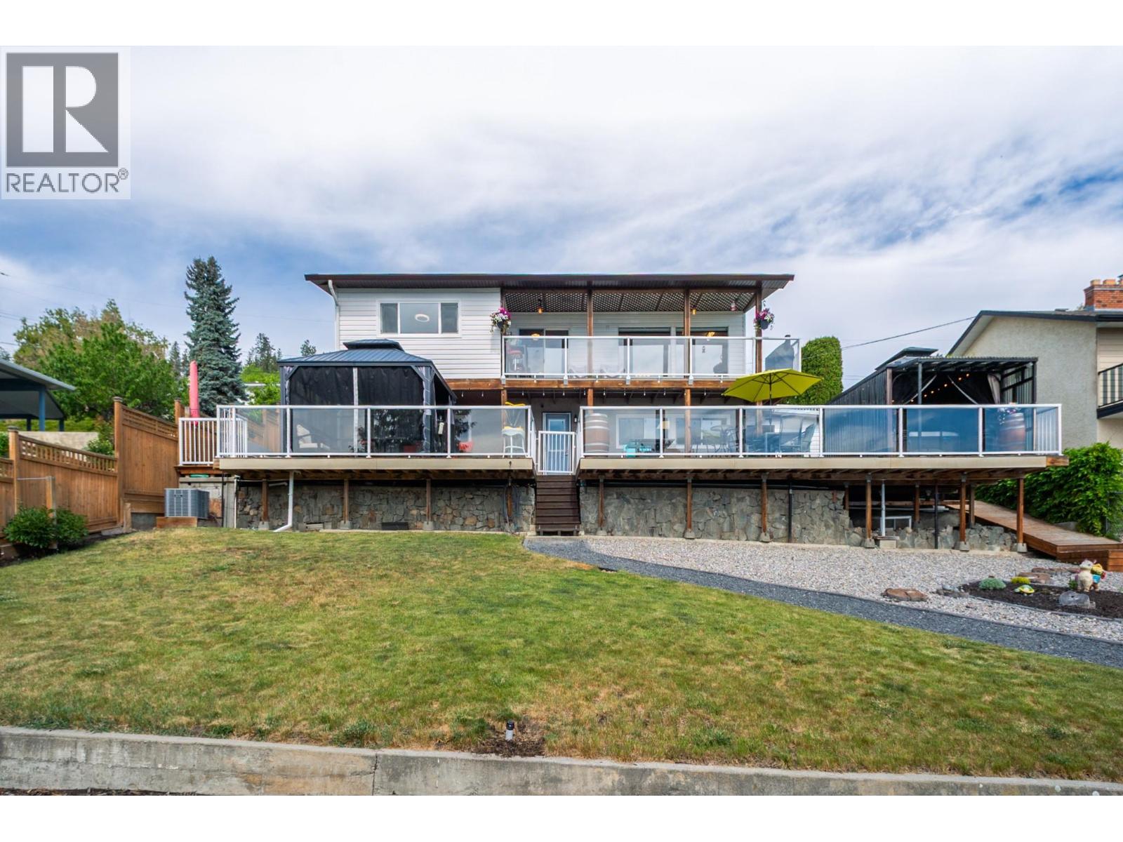 5287 Greata Road, Peachland, British Columbia  V0H 1X2 - Photo 43 - 10389740