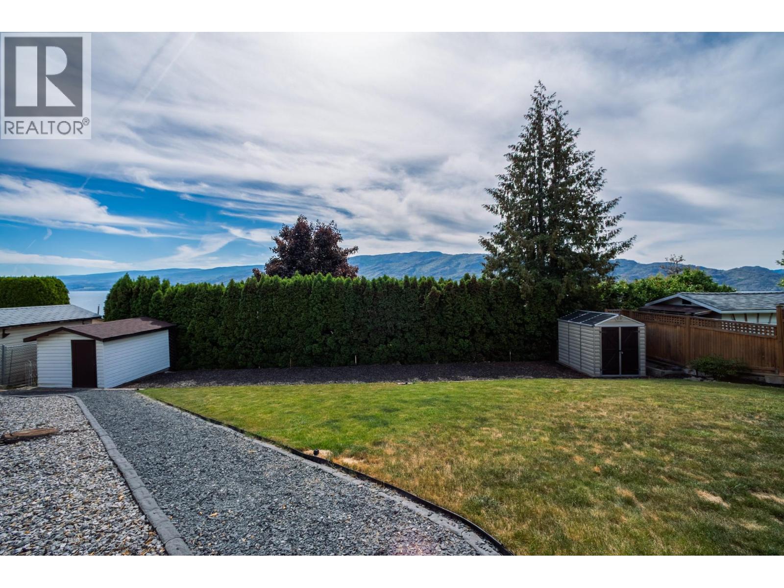 5287 Greata Road, Peachland, British Columbia  V0H 1X2 - Photo 47 - 10389740