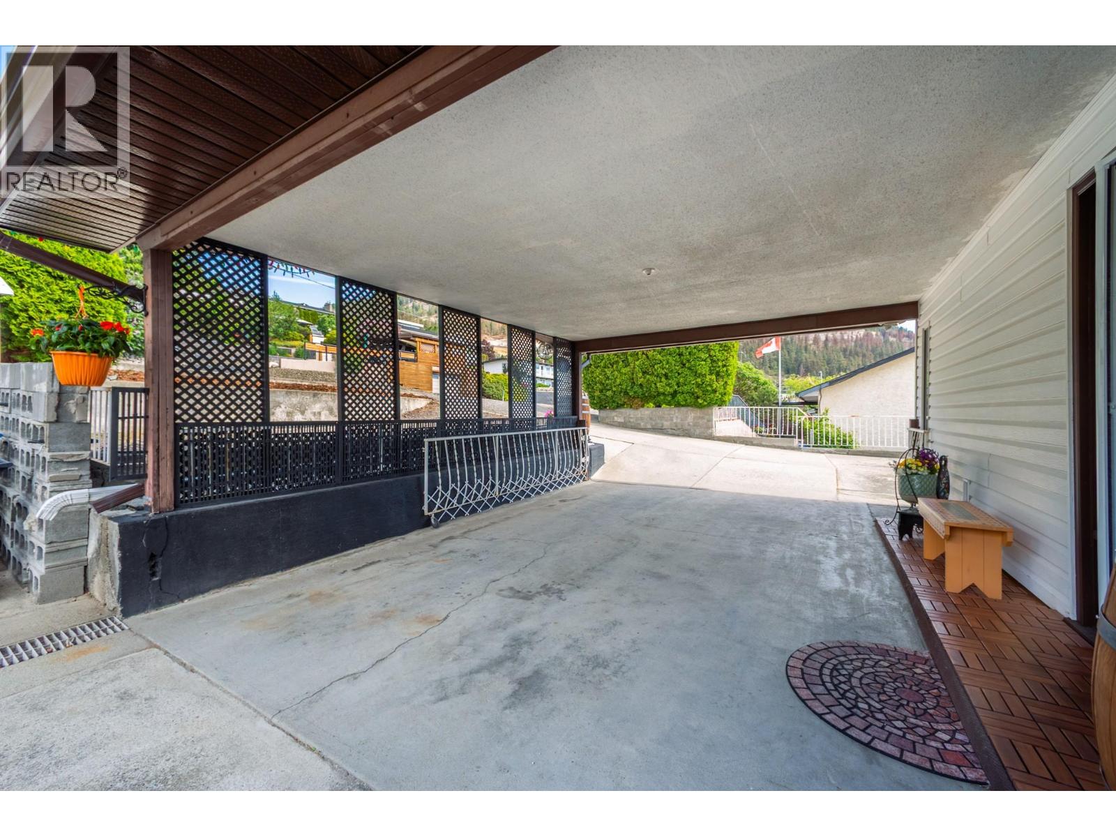 5287 Greata Road, Peachland, British Columbia  V0H 1X2 - Photo 53 - 10389740