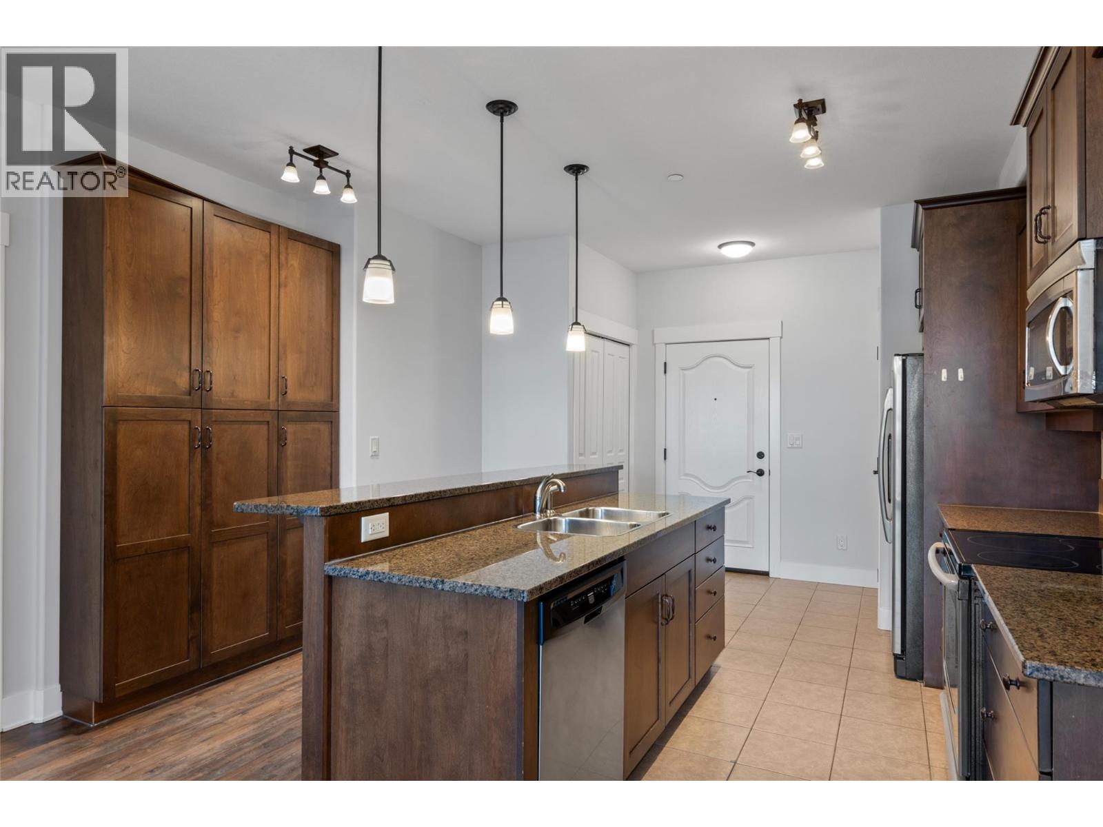 775 Mcgill Road Unit# 202, Kamloops, British Columbia  V2C 0B8 - Photo 14 - 10390223