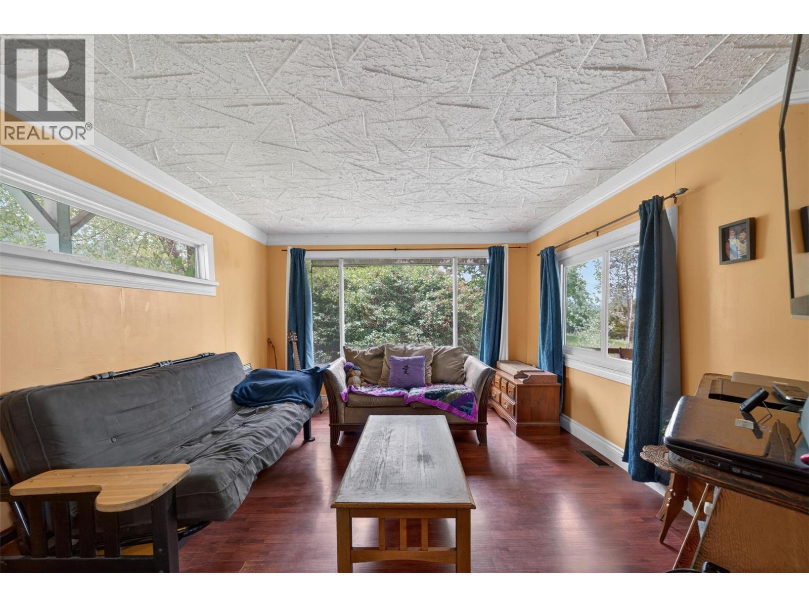 4893 Poplar Road, Pritchard, British Columbia  V0E 2P0 - Photo 10 - 10390183