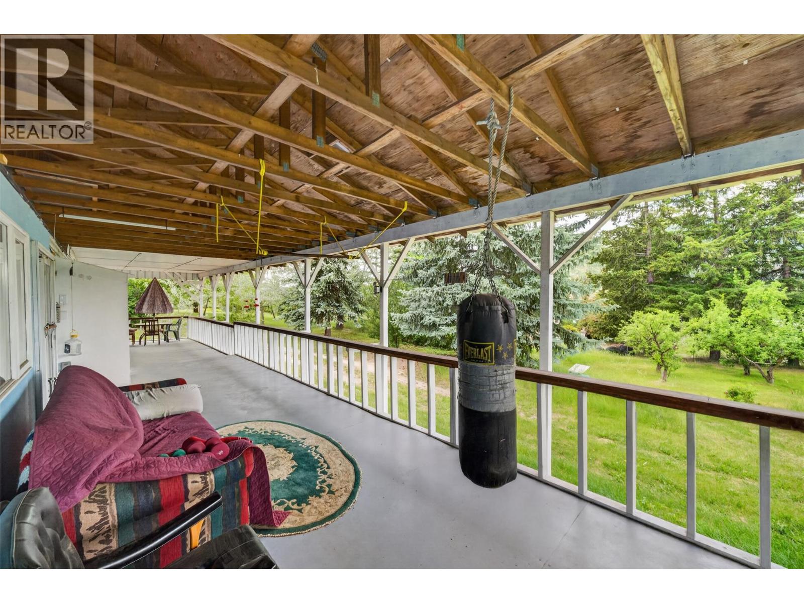 4893 Poplar Road, Pritchard, British Columbia  V0E 2P0 - Photo 12 - 10390183