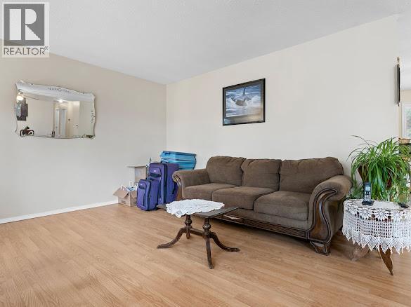 2429 Salmon River Road, Salmon Arm, British Columbia  V1E 4M1 - Photo 15 - 10389980