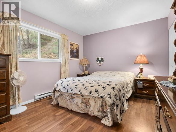 2429 Salmon River Road, Salmon Arm, British Columbia  V1E 4M1 - Photo 17 - 10389980