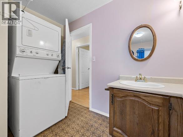 2429 Salmon River Road, Salmon Arm, British Columbia  V1E 4M1 - Photo 20 - 10389980