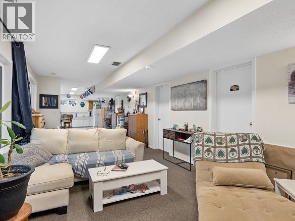 2429 Salmon River Road, Salmon Arm, British Columbia  V1E 4M1 - Photo 37 - 10389980