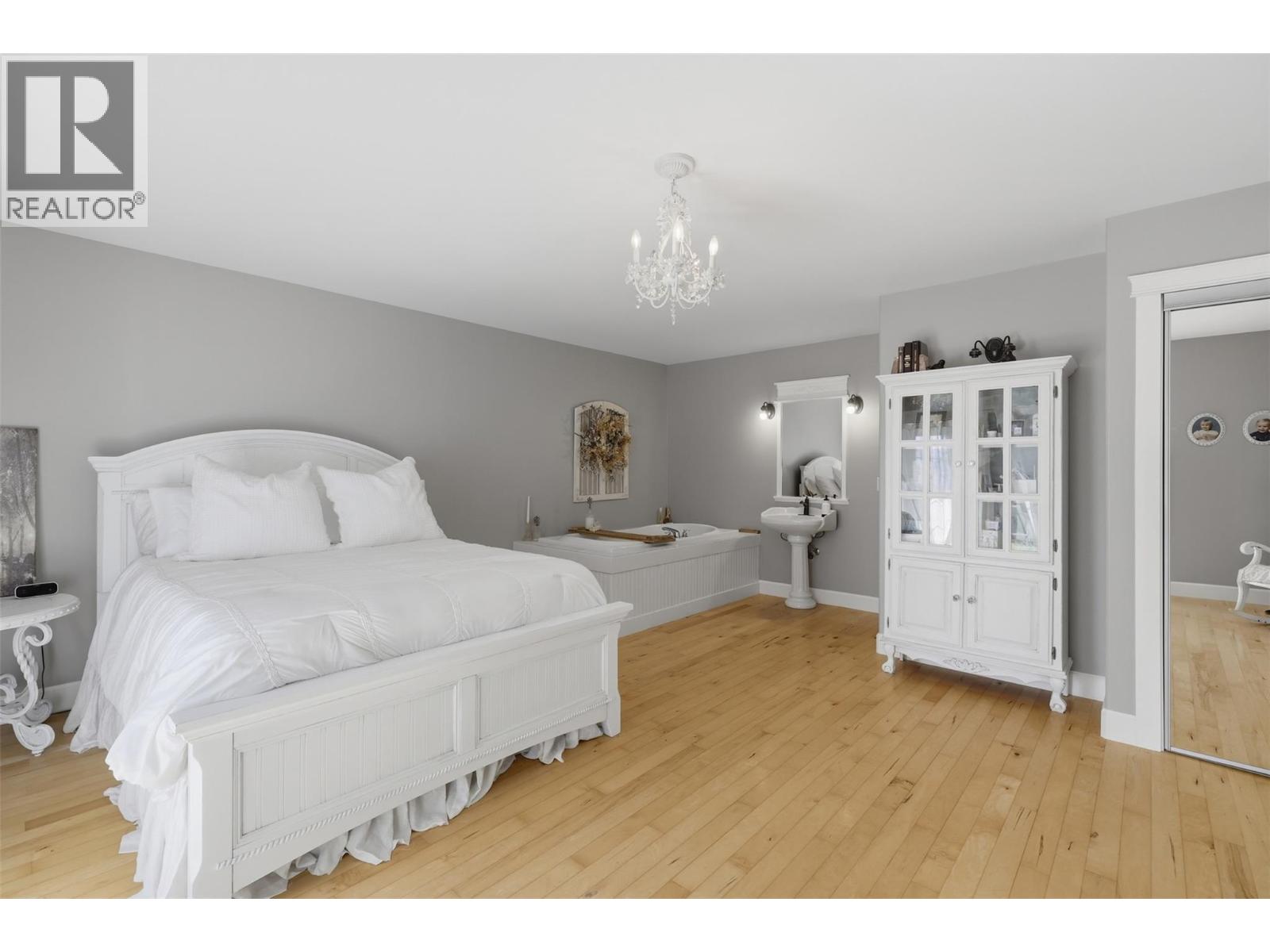 4685 Kamloops Vernon Highway, Westwold, British Columbia  V0E 3B1 - Photo 26 - 10389902