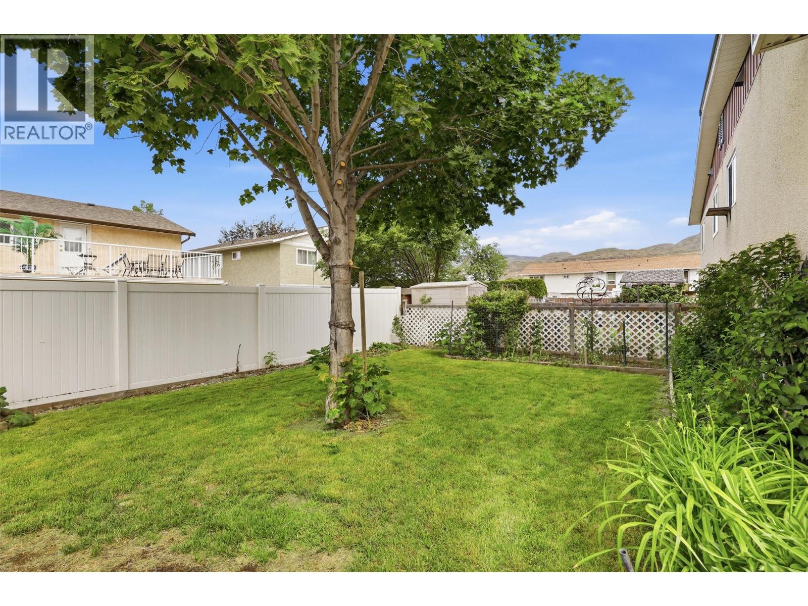 2641 Young Place, Kamloops, British Columbia  V2B 8A4 - Photo 4 - 10389828