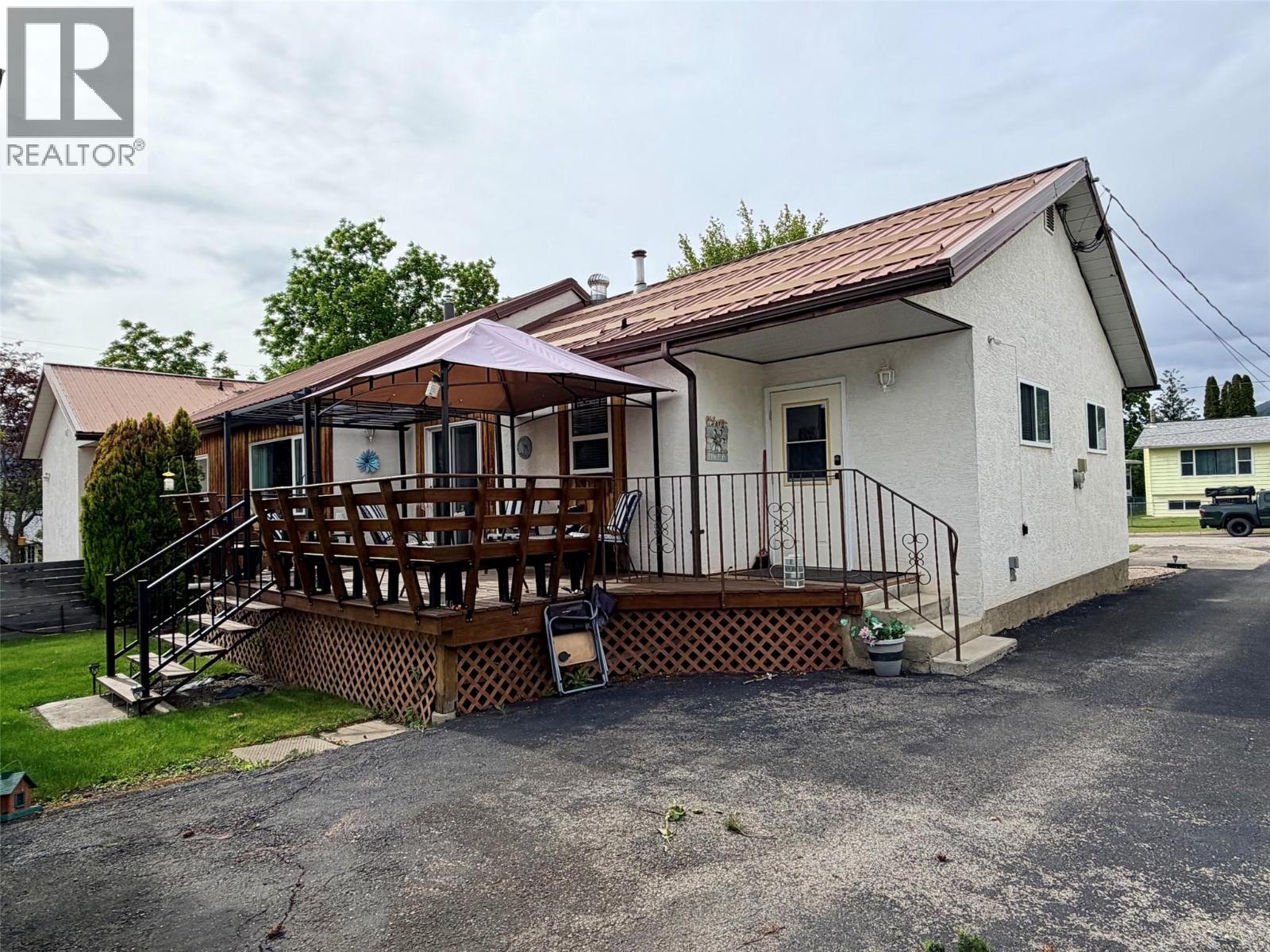 1105 Birch Street, Creston, British Columbia  V0B 1G3 - Photo 1 - 10389923