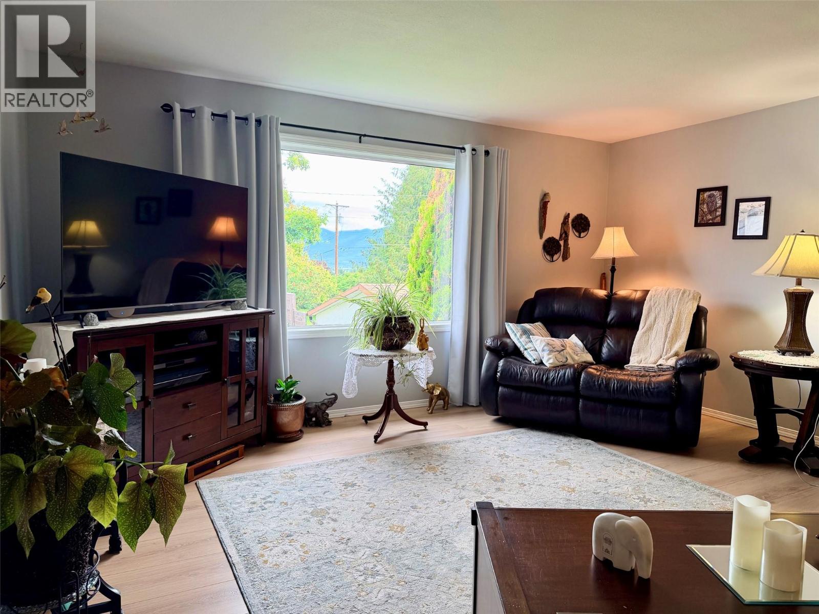 1105 Birch Street, Creston, British Columbia  V0B 1G3 - Photo 11 - 10389923