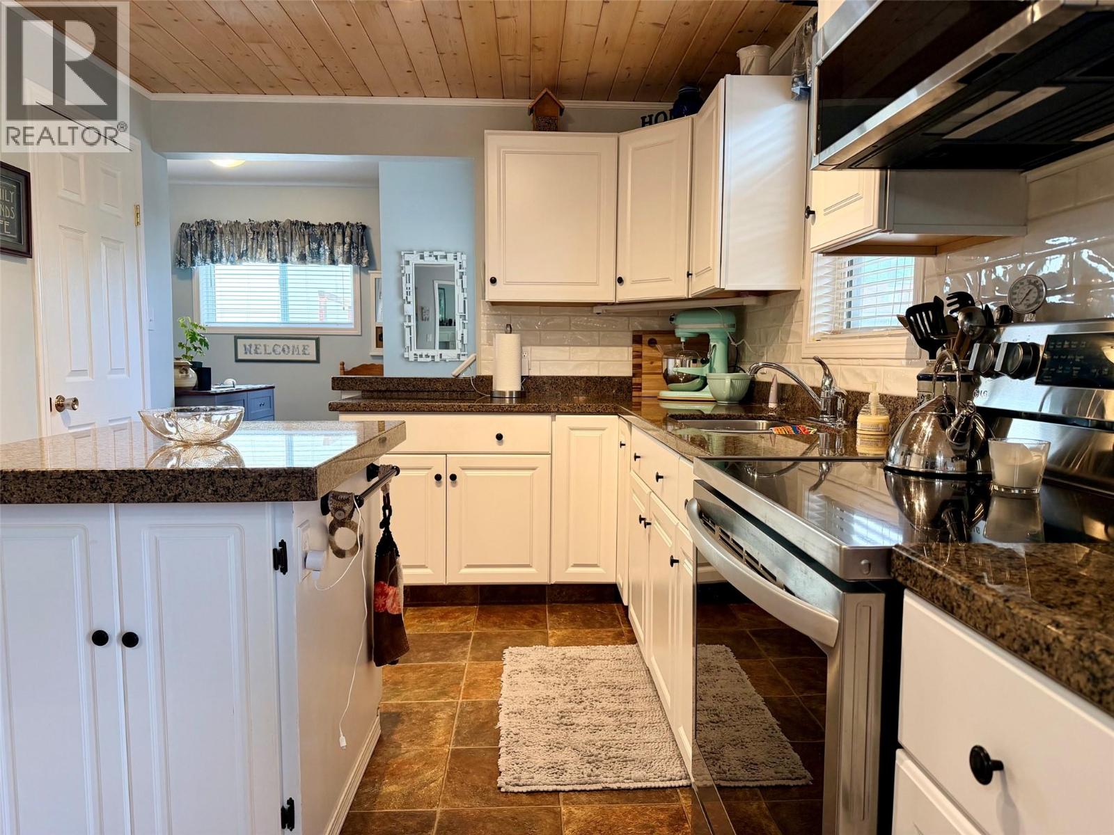 1105 Birch Street, Creston, British Columbia  V0B 1G3 - Photo 16 - 10389923