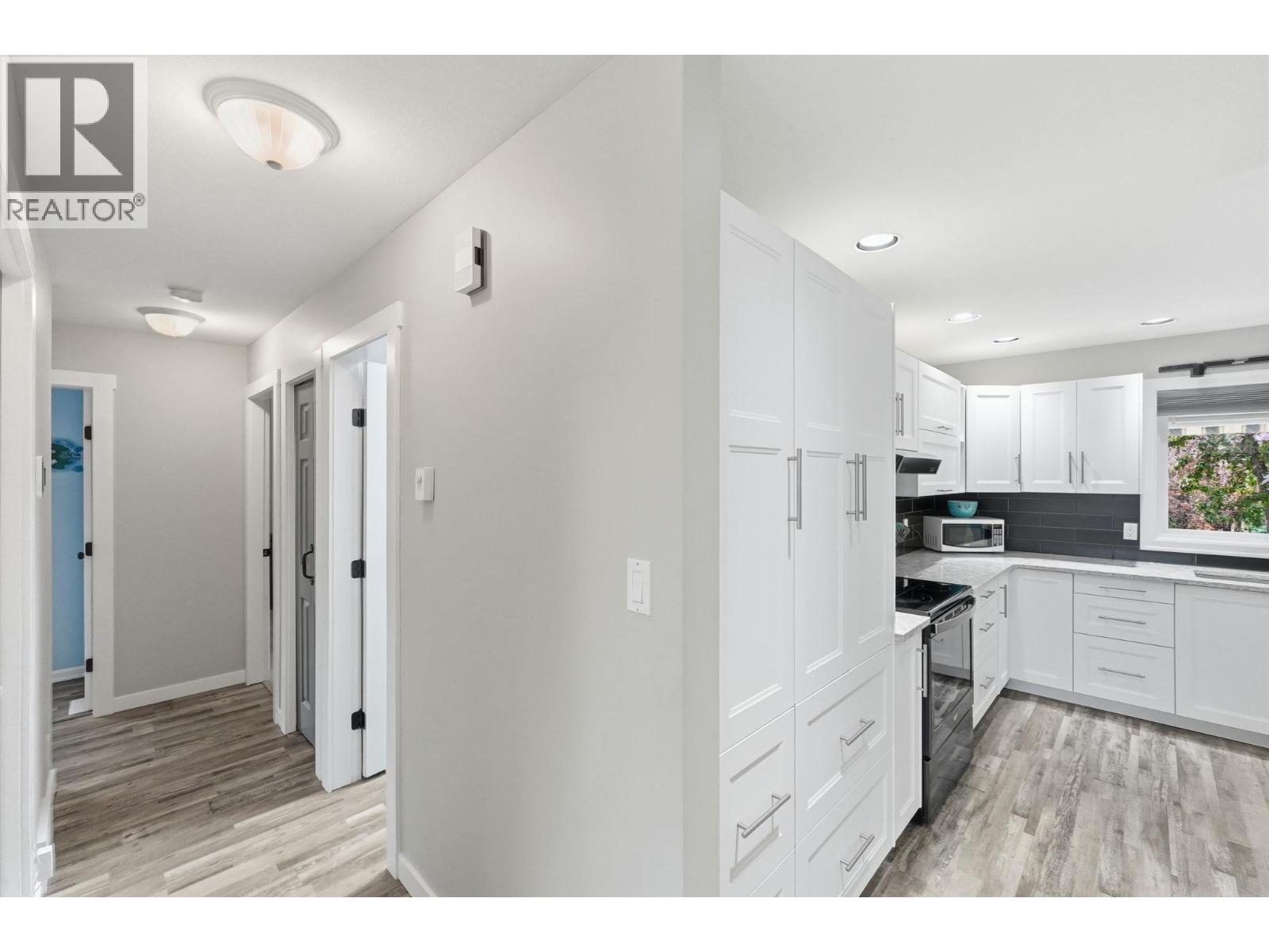 5978 Ness Court, Oliver, British Columbia  V0H 1T0 - Photo 16 - 10390255