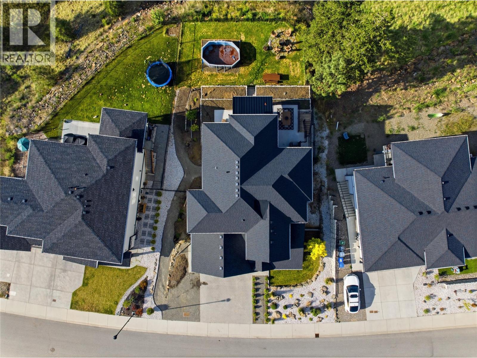 1688 Balsam Place, Kamloops, British Columbia  V2E 0E2 - Photo 77 - 10390060