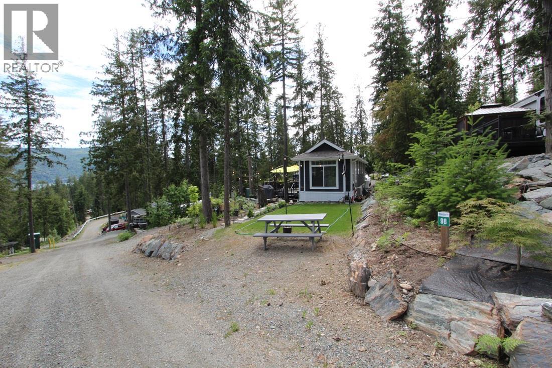 5363 Squilax Anglemont Road Unit# 98, Celista, British Columbia  V0E 1M6 - Photo 18 - 10390253