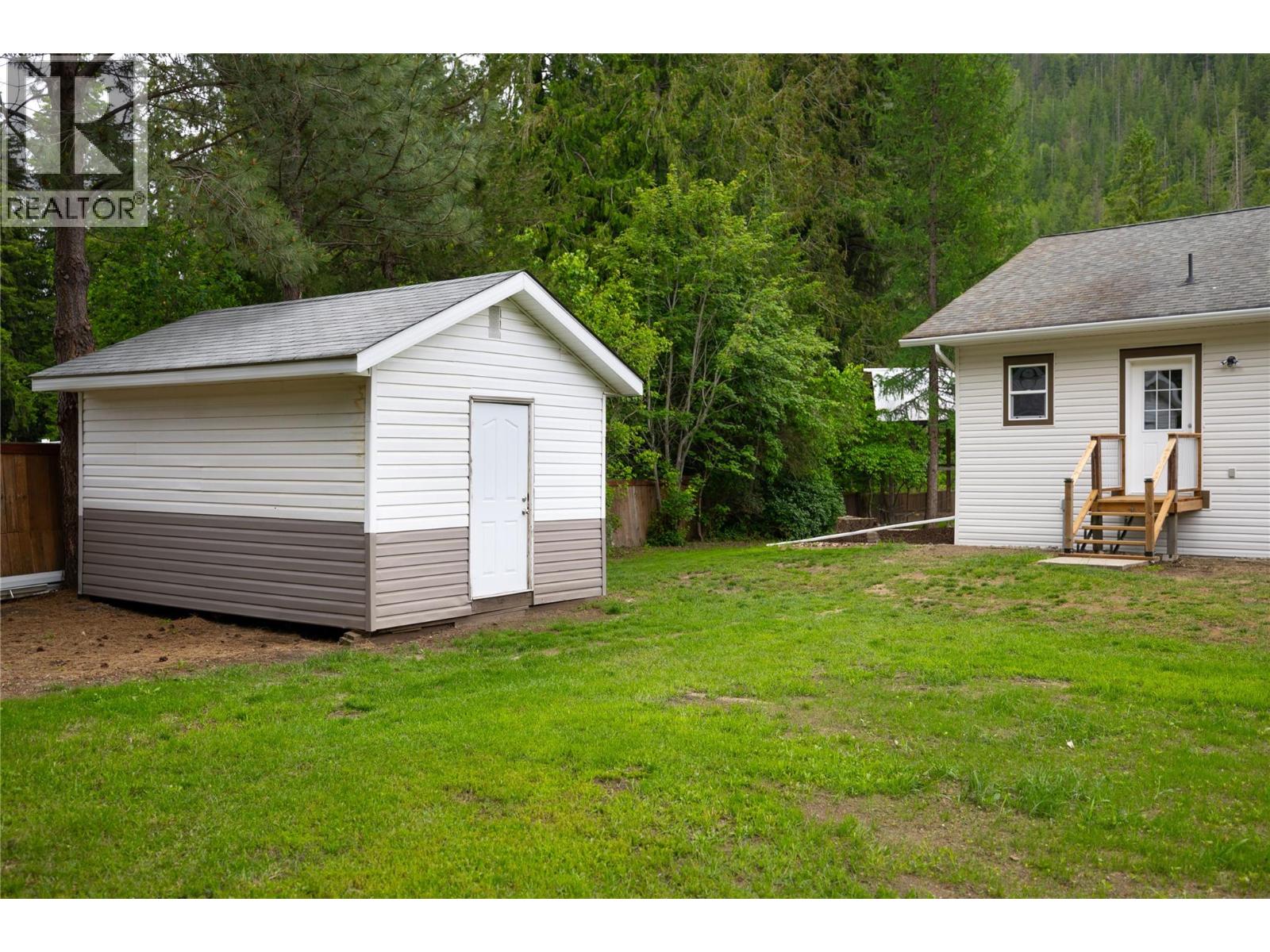637 Enderby Mabel Lake Road, Enderby, British Columbia  V0E 1V4 - Photo 14 - 10390234
