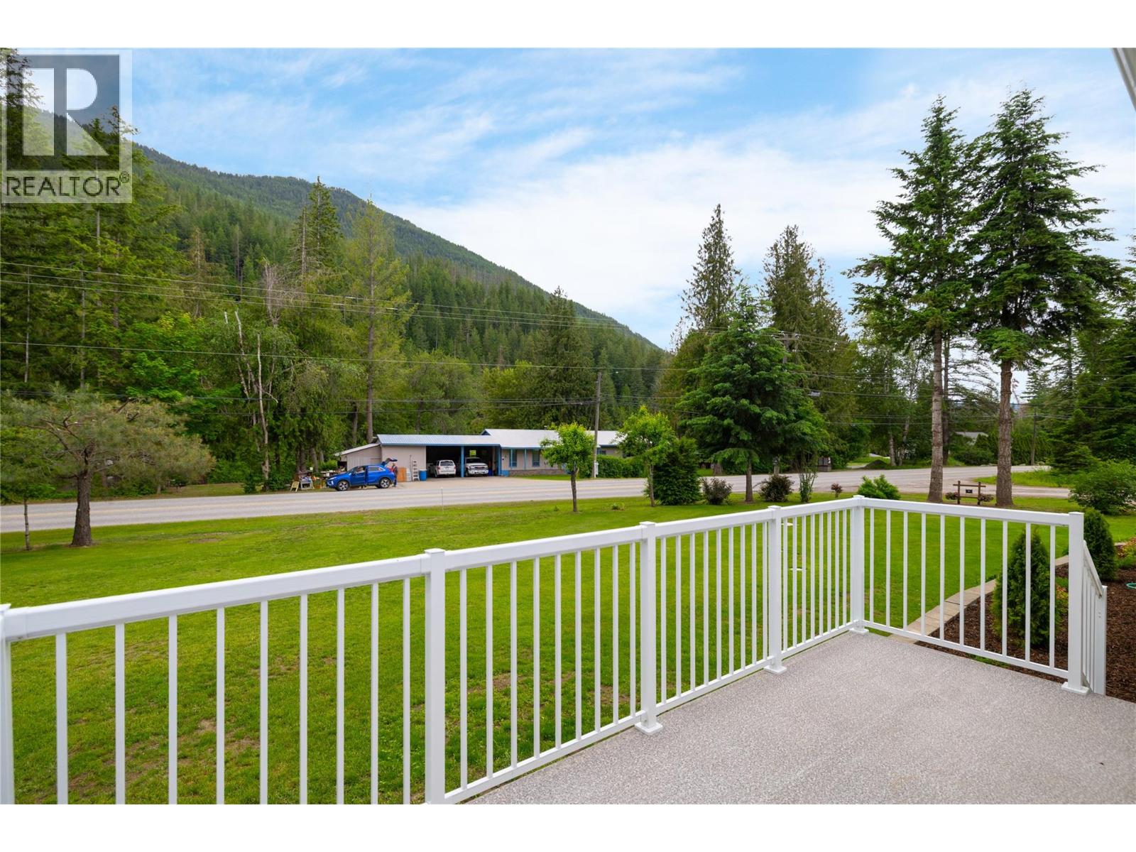 637 Enderby Mabel Lake Road, Enderby, British Columbia  V0E 1V4 - Photo 19 - 10390234