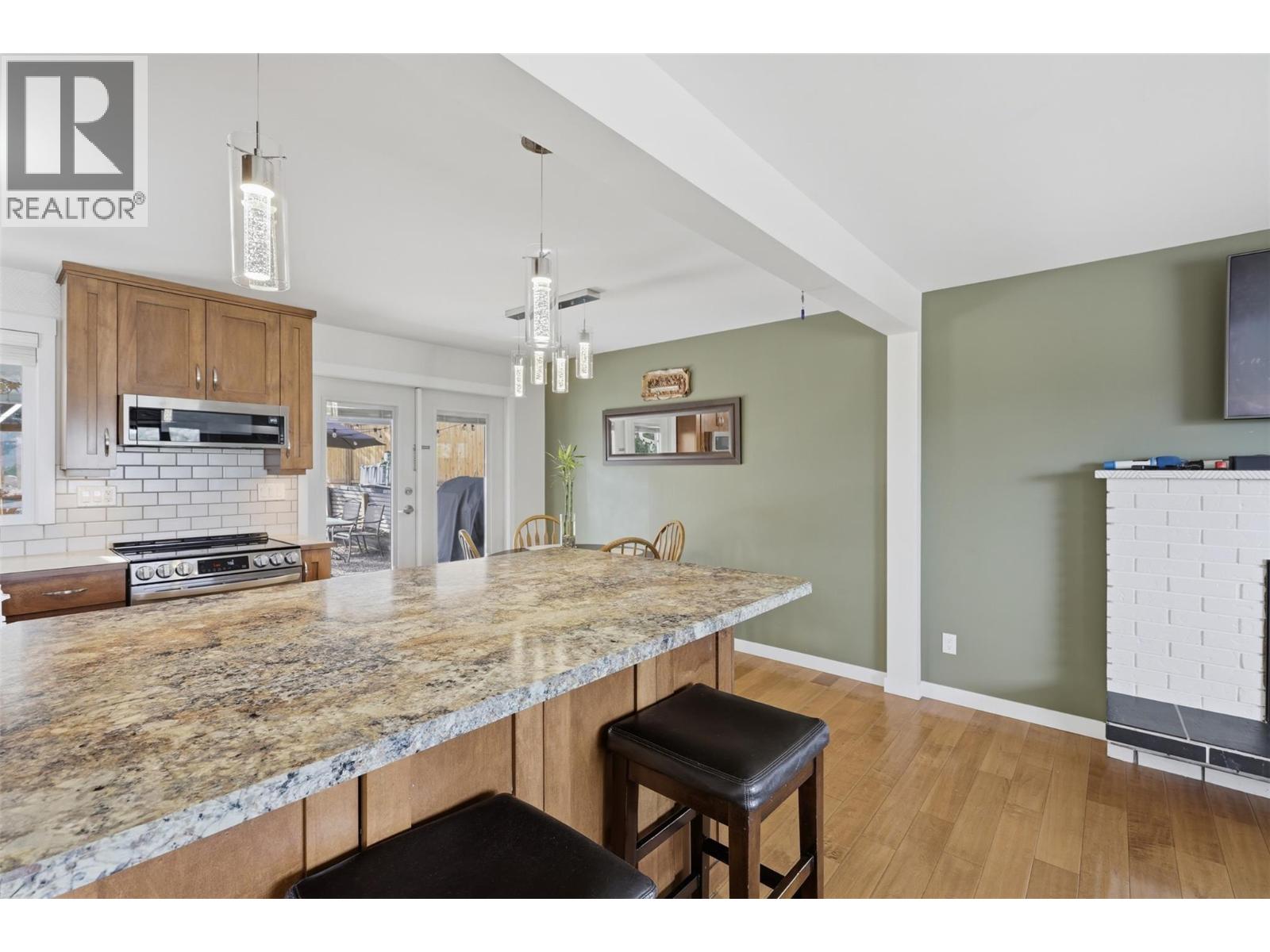 1675 Springhaven Place Place, Kamloops, British Columbia  V2E 1C7 - Photo 11 - 10390205