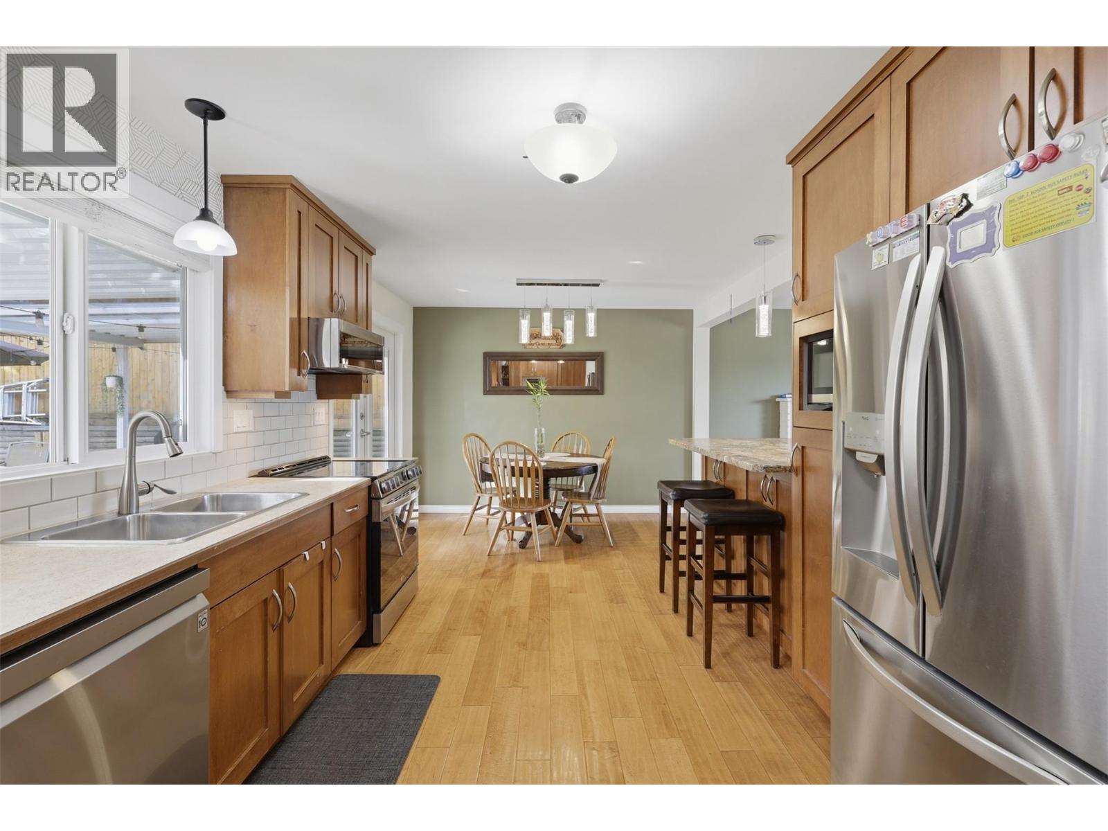 1675 Springhaven Place Place, Kamloops, British Columbia  V2E 1C7 - Photo 18 - 10390205