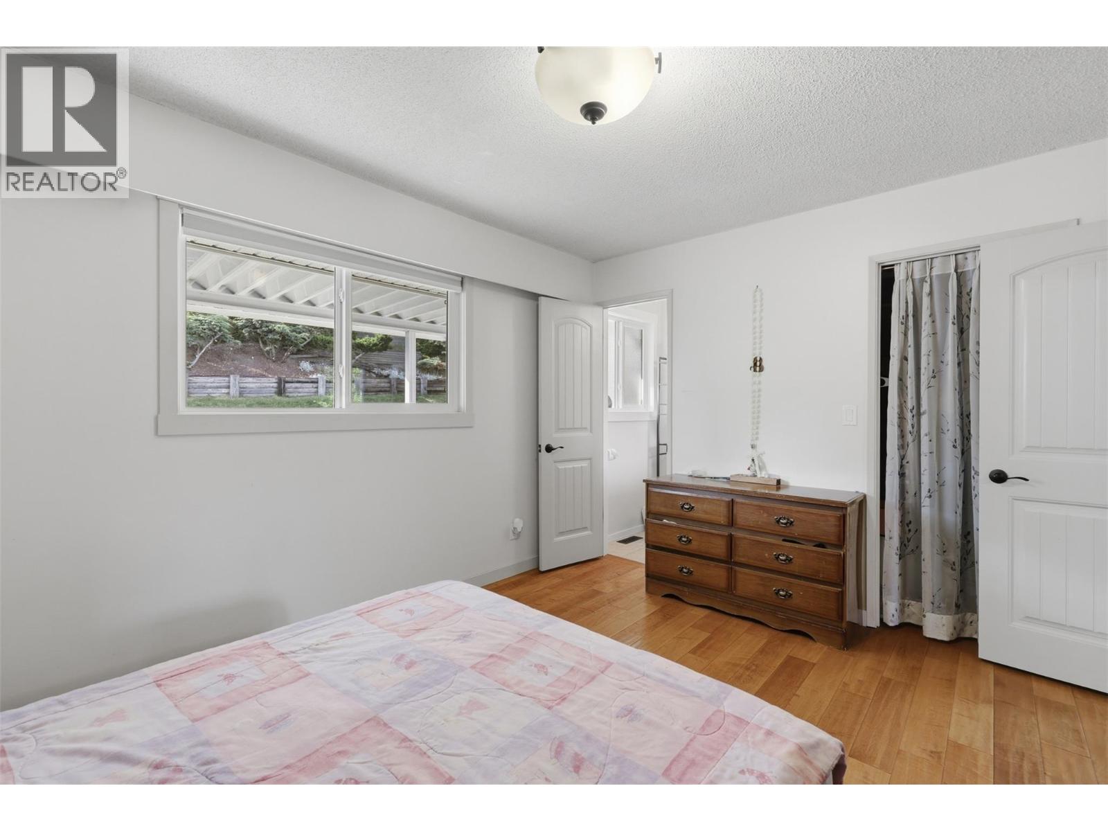 1675 Springhaven Place Place, Kamloops, British Columbia  V2E 1C7 - Photo 29 - 10390205