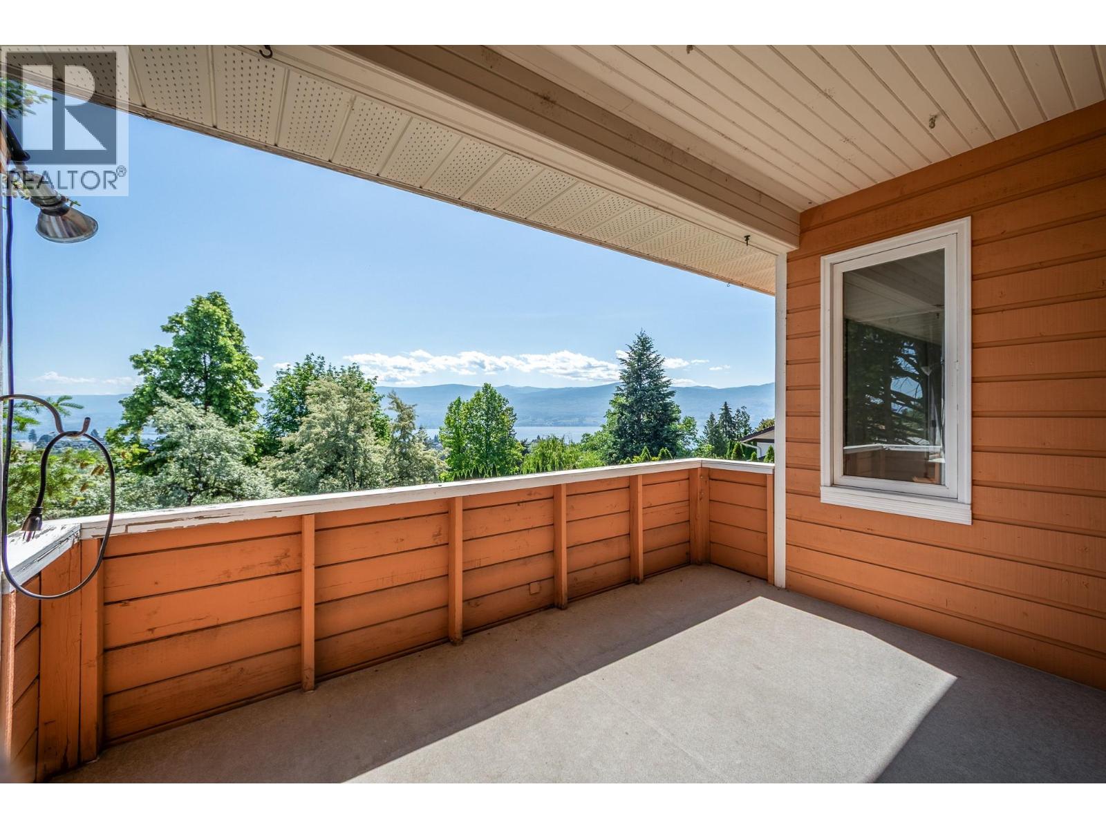 1183 Trevor Drive, West Kelowna, British Columbia  V1Z 3K7 - Photo 8 - 10389966