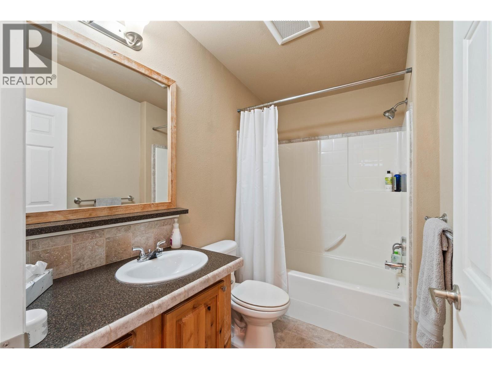 1781 Ord Road Unit# 20, Kamloops, British Columbia  V2B 0E8 - Photo 4 - 10389537