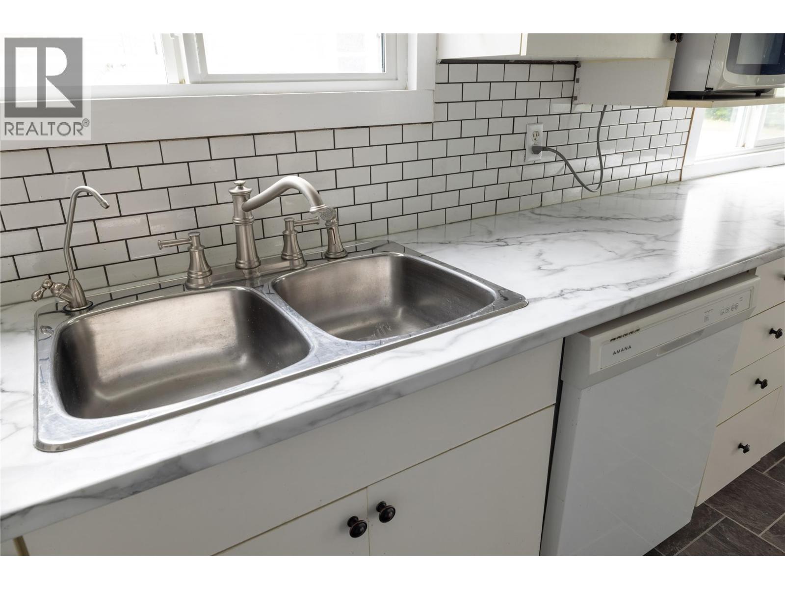 15401 Kalamalka Road Road Unit# 217, Coldstream, British Columbia  V1B 1Z3 - Photo 12 - 10390137