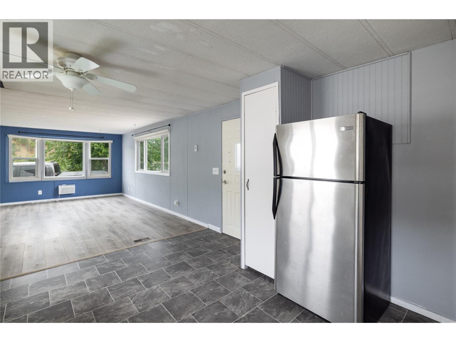 15401 Kalamalka Road Road Unit# 217, Coldstream, British Columbia  V1B 1Z3 - Photo 13 - 10390137