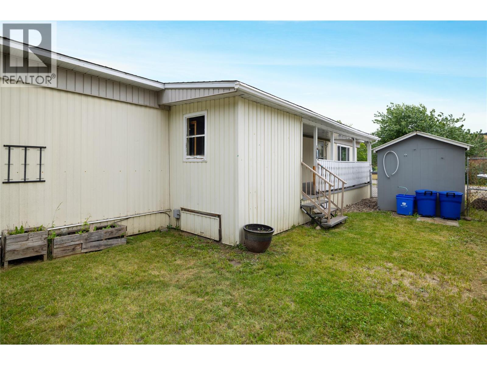 15401 Kalamalka Road Road Unit# 217, Coldstream, British Columbia  V1B 1Z3 - Photo 3 - 10390137
