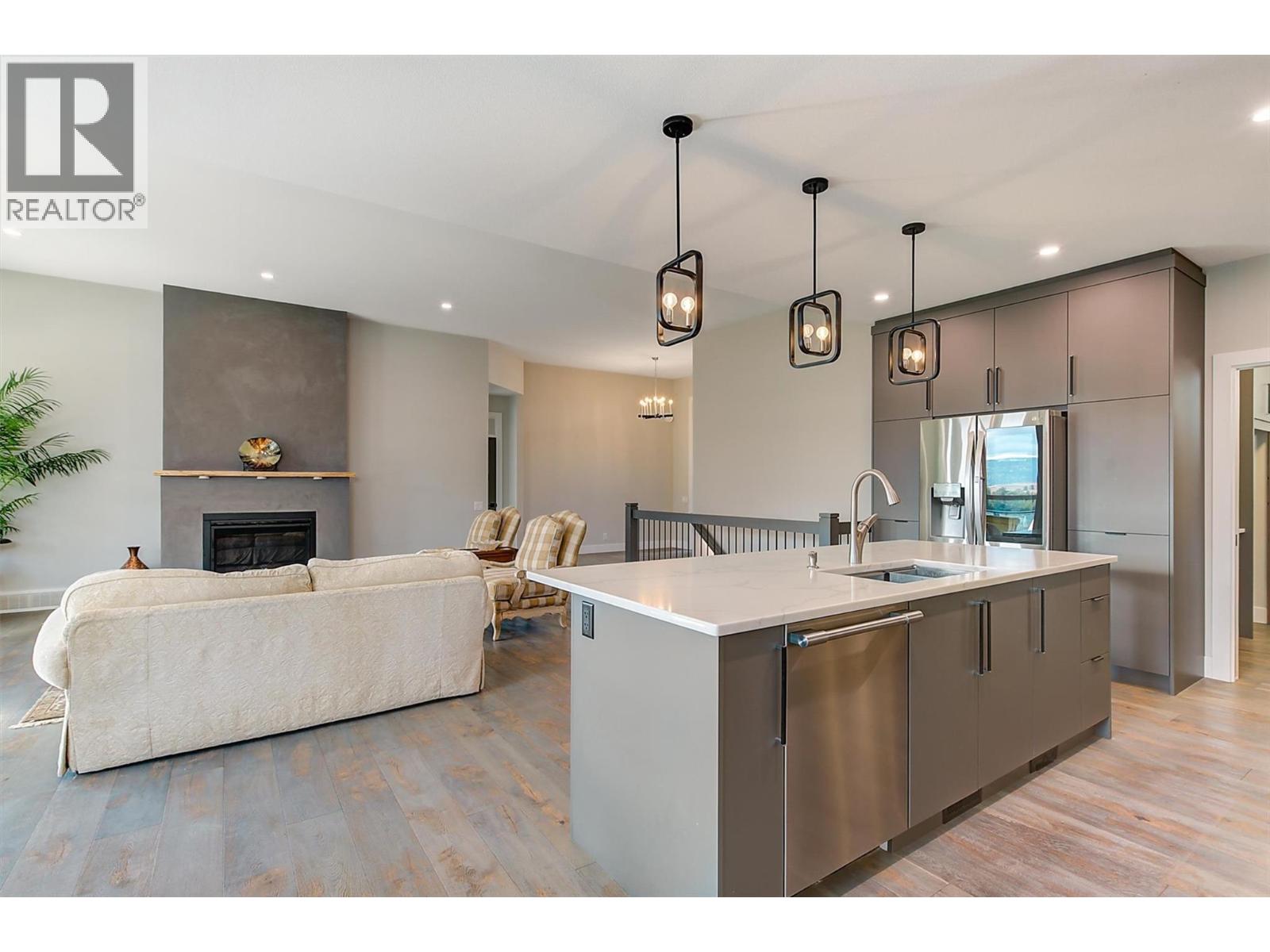 759 Carnoustie Drive, Kelowna, British Columbia  V1P 1V2 - Photo 11 - 10389974