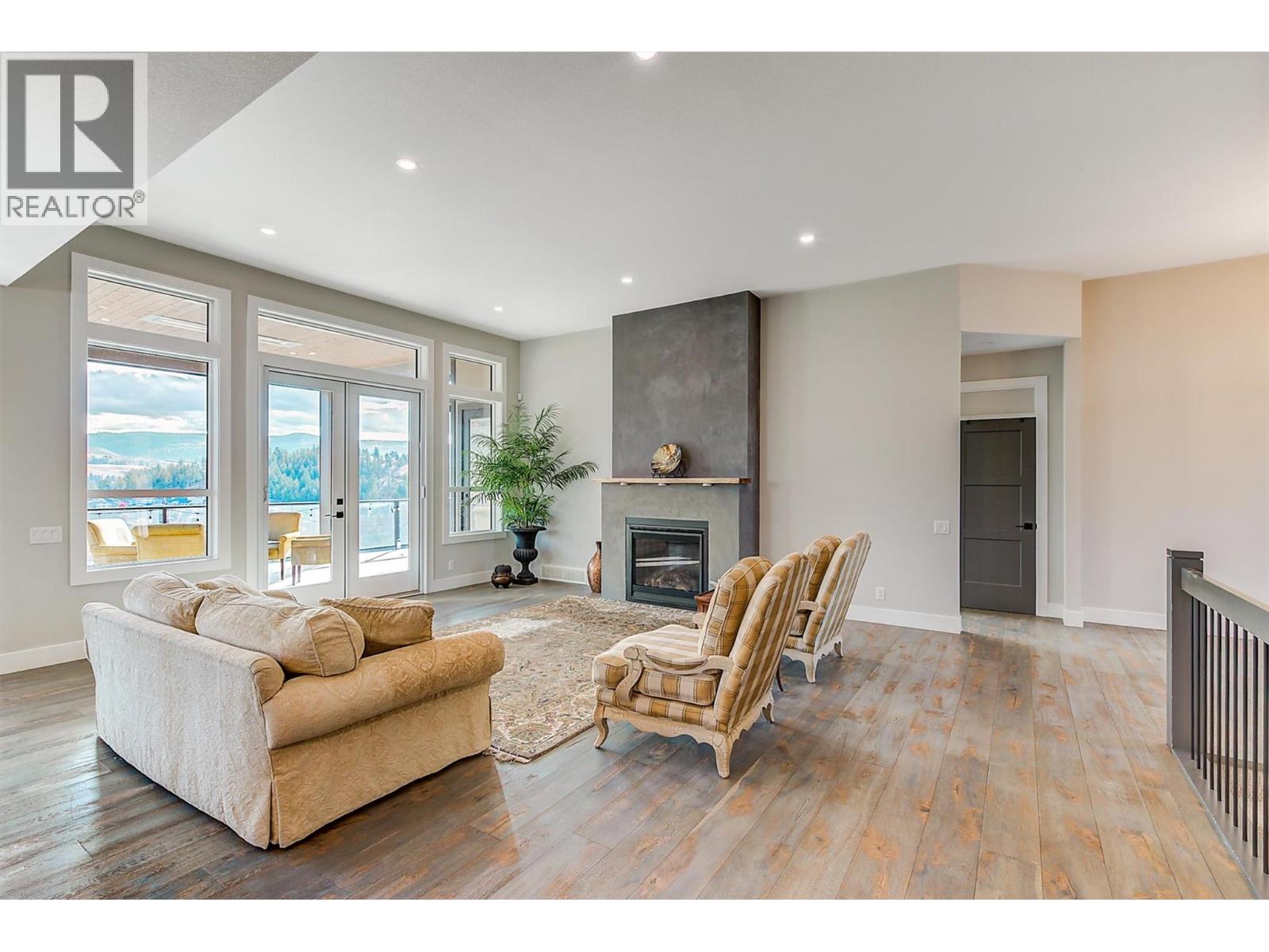 759 Carnoustie Drive, Kelowna, British Columbia  V1P 1V2 - Photo 5 - 10389974