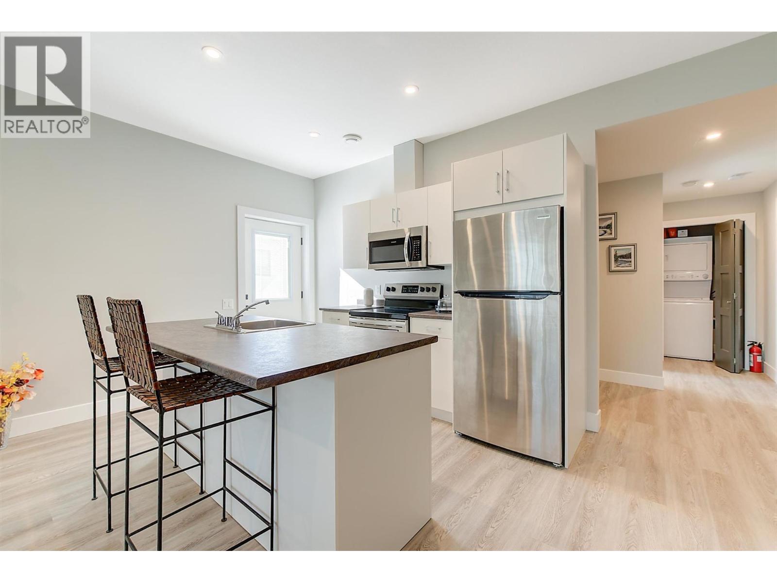 759 Carnoustie Drive, Kelowna, British Columbia  V1P 1V2 - Photo 55 - 10389974