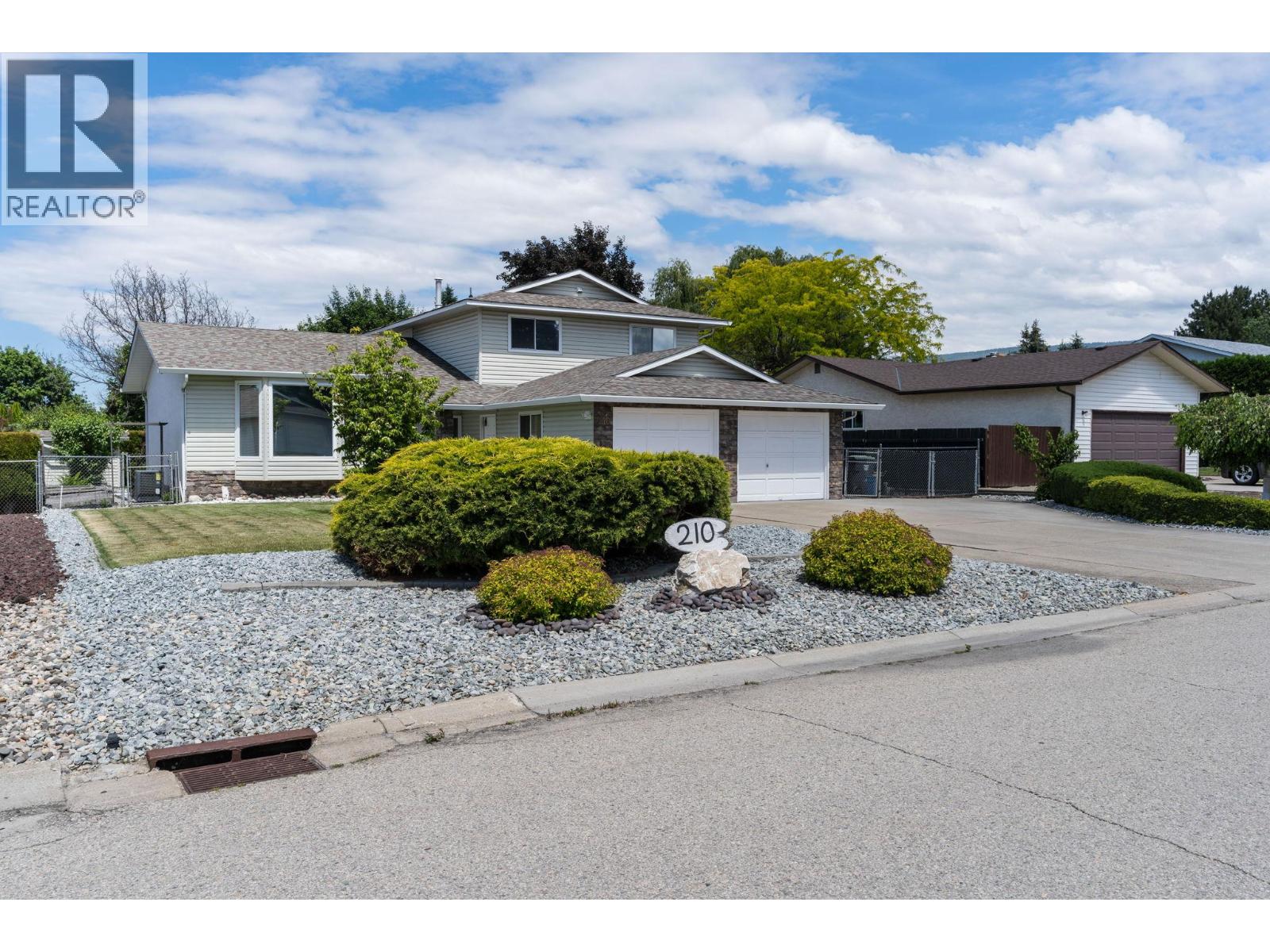 210 Felix Road, Kelowna, British Columbia  V1X 7C9 - Photo 2 - 10389750