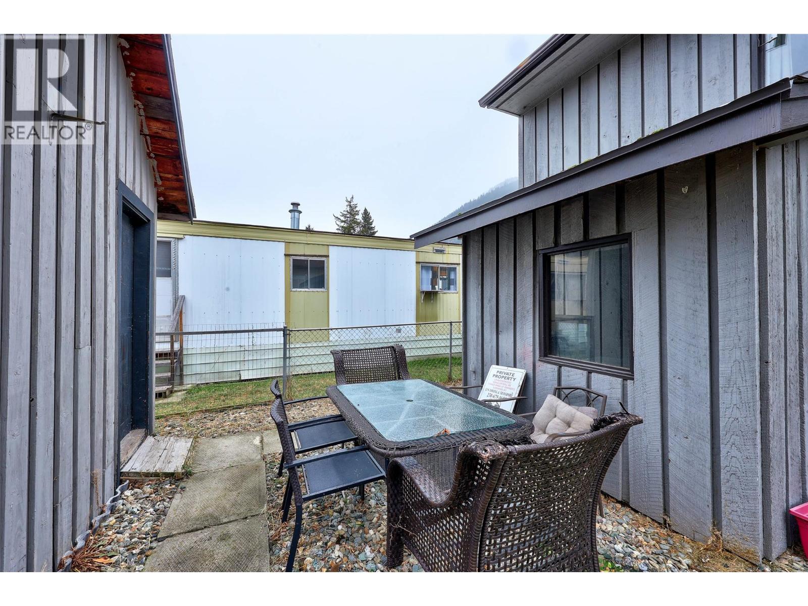 1026 Hillside Avenue, Chase, British Columbia  V0E 1M0 - Photo 19 - 10390258
