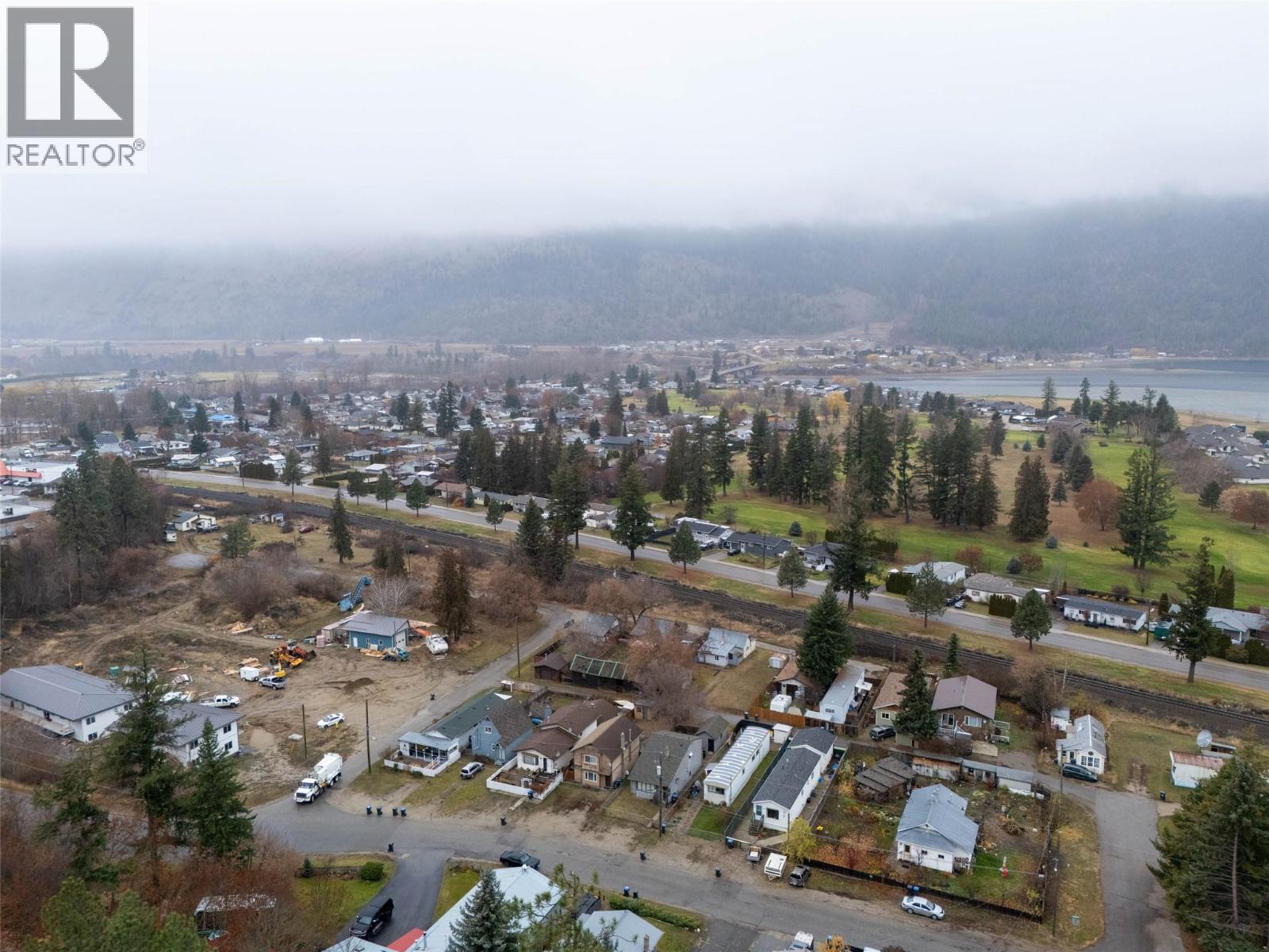 1026 Hillside Avenue, Chase, British Columbia  V0E 1M0 - Photo 24 - 10390258