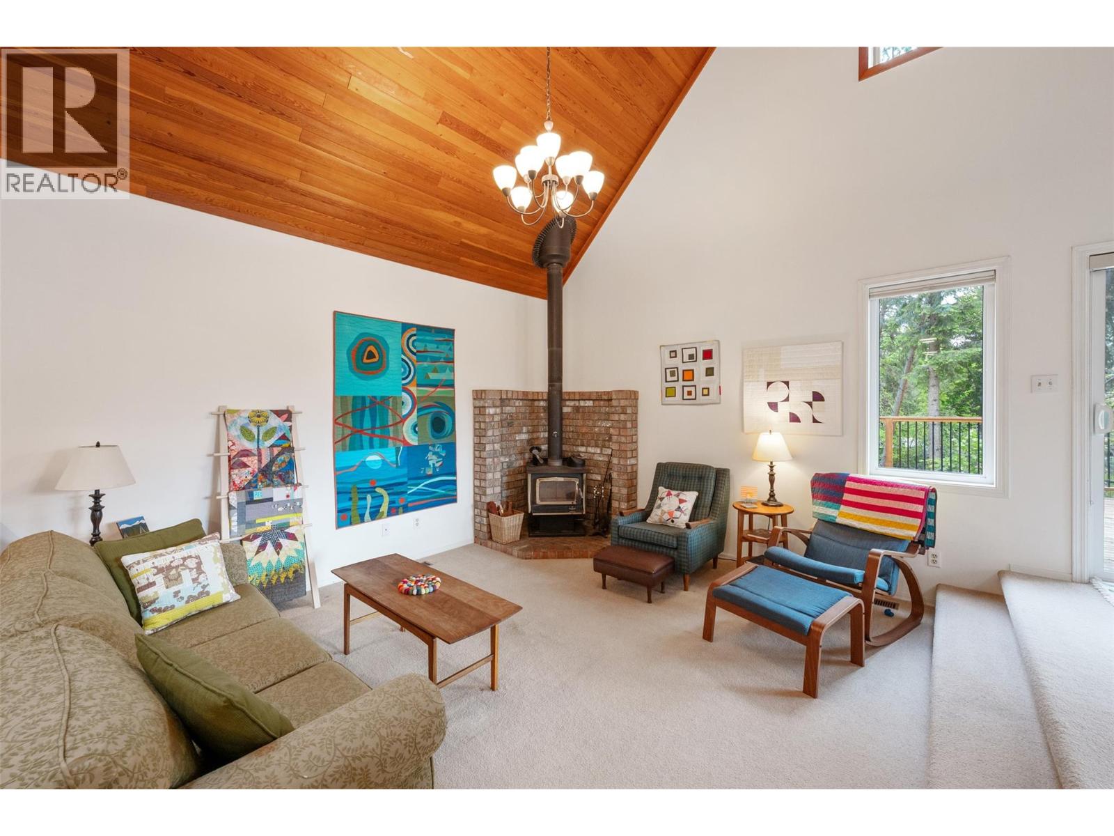 3070 Debeck Road, Naramata, British Columbia  V0H 1N1 - Photo 11 - 10390245
